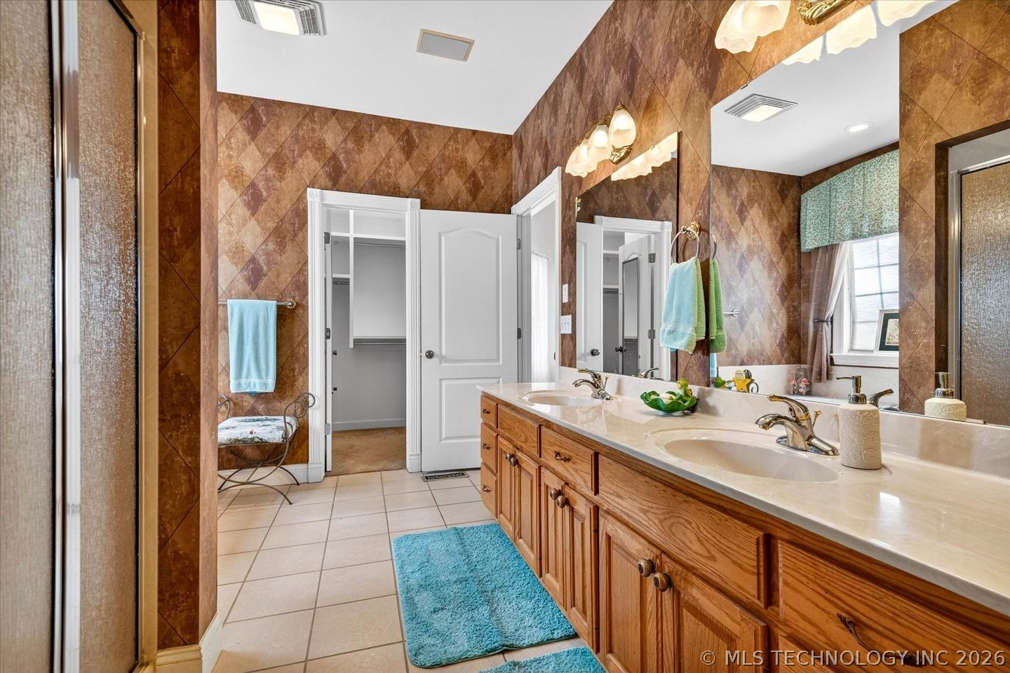 2501 Kingston Drive Property Photo 24