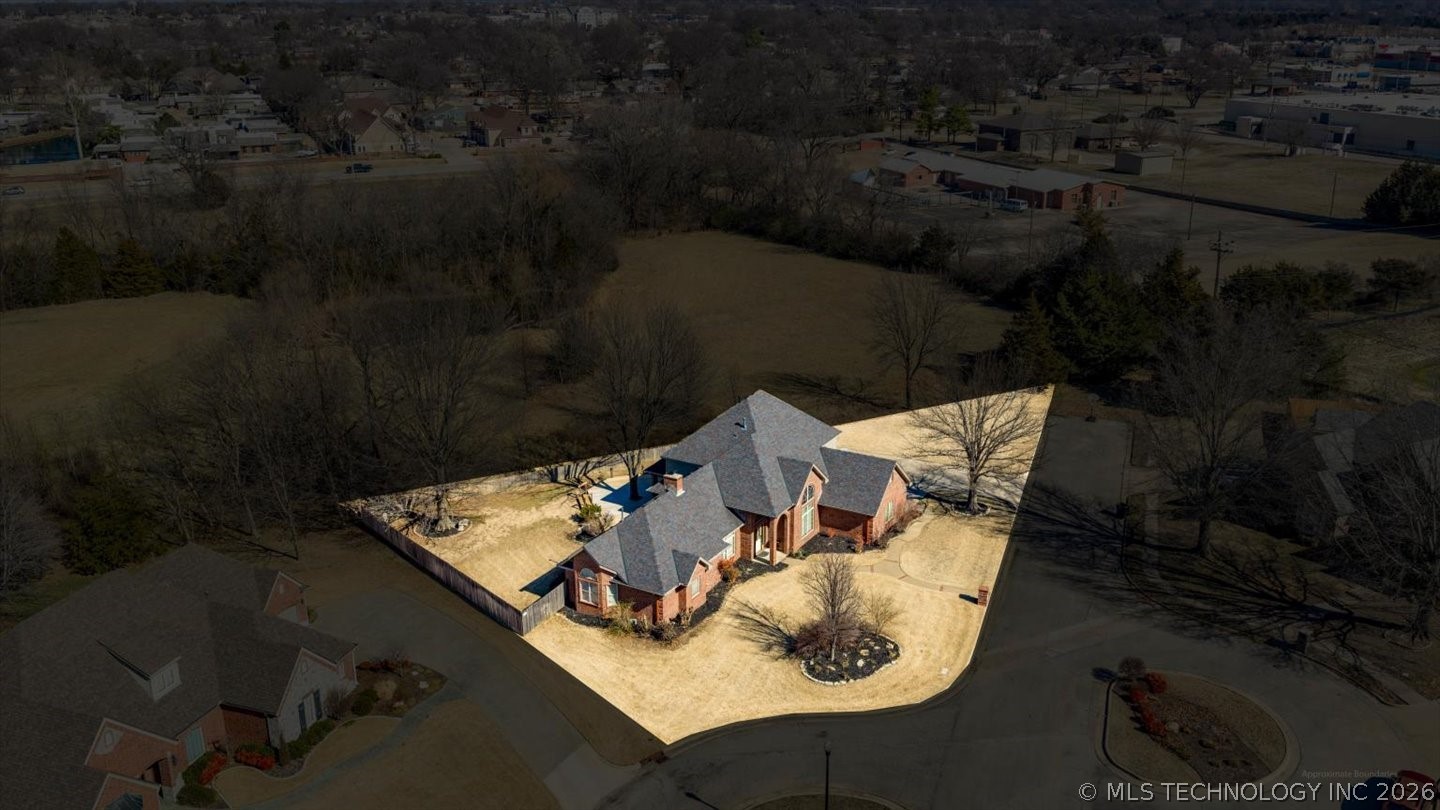 2501 Kingston Drive Property Photo 43