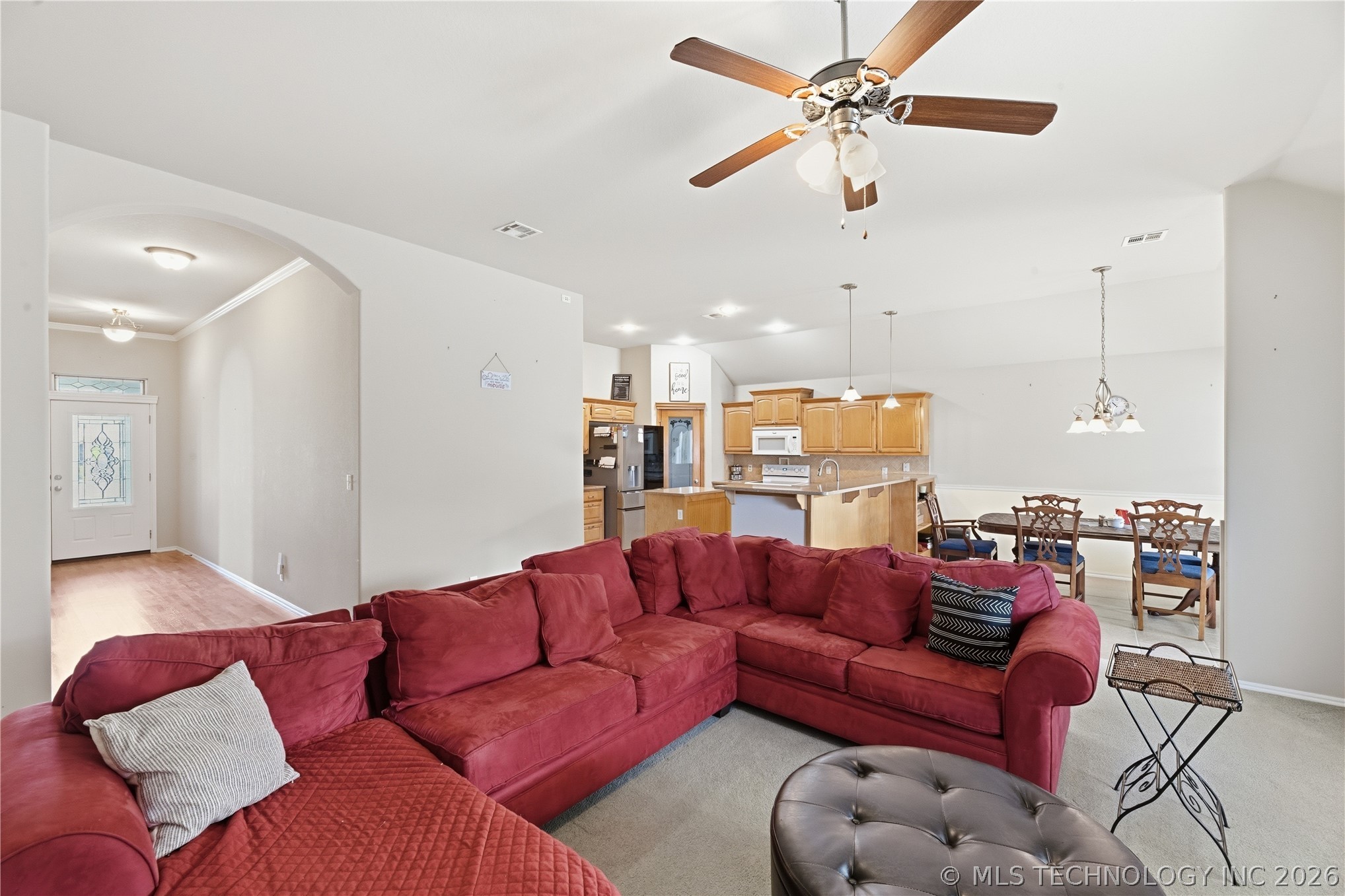 701 E Boston Street Property Photo 5