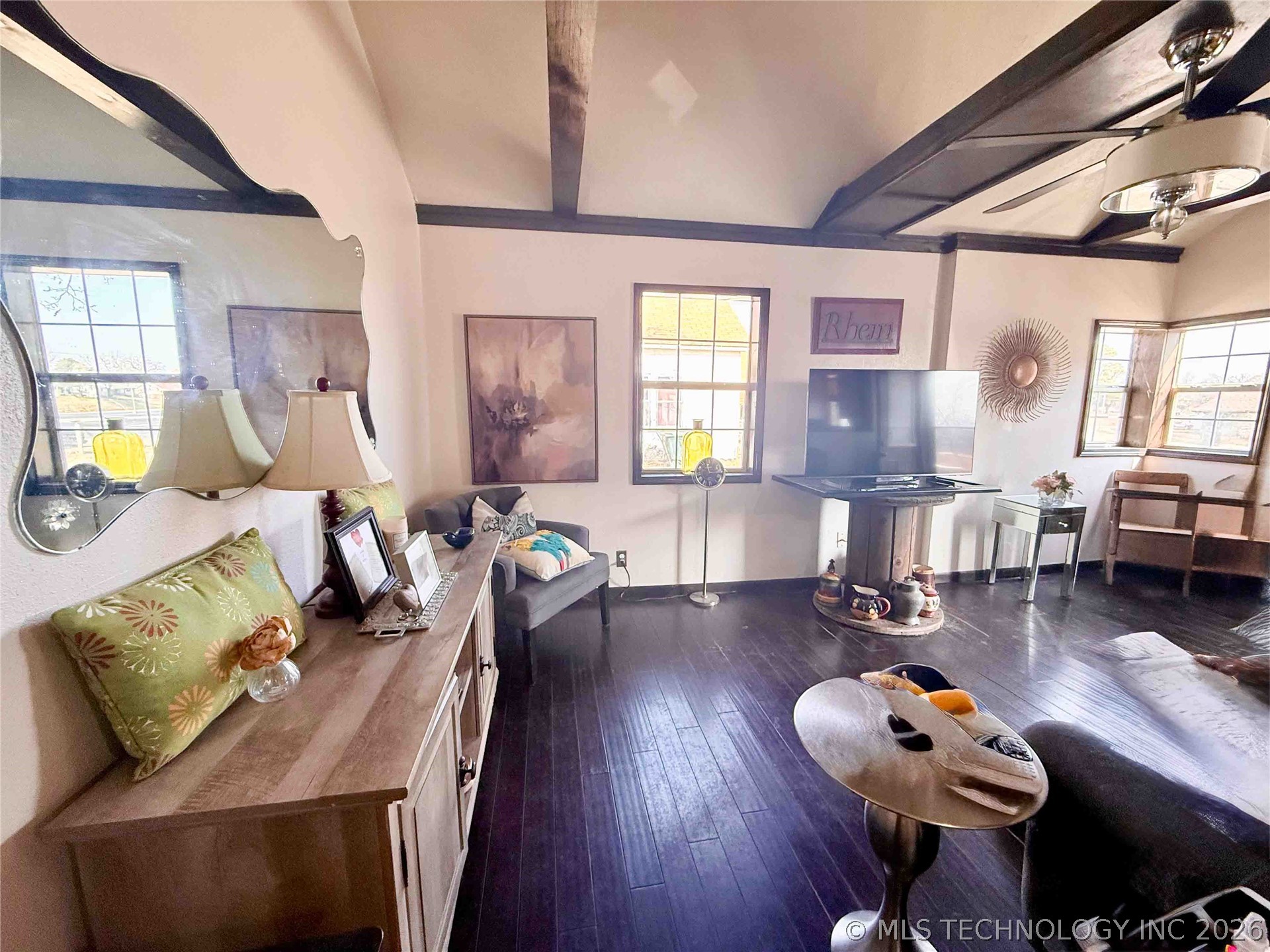 402 N Grant Avenue Property Photo 2