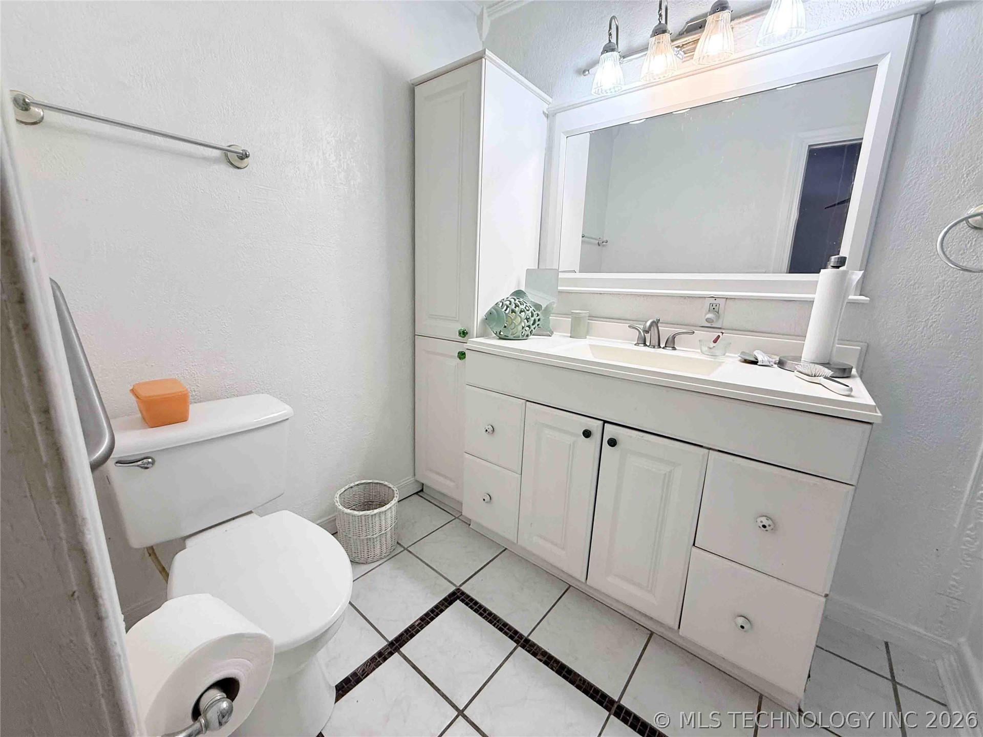 402 N Grant Avenue Property Photo 9