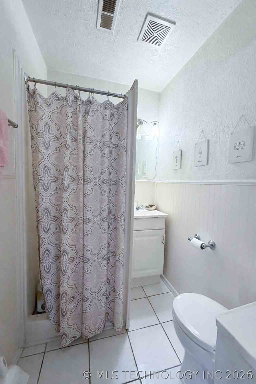 402 N Grant Avenue Property Photo 12