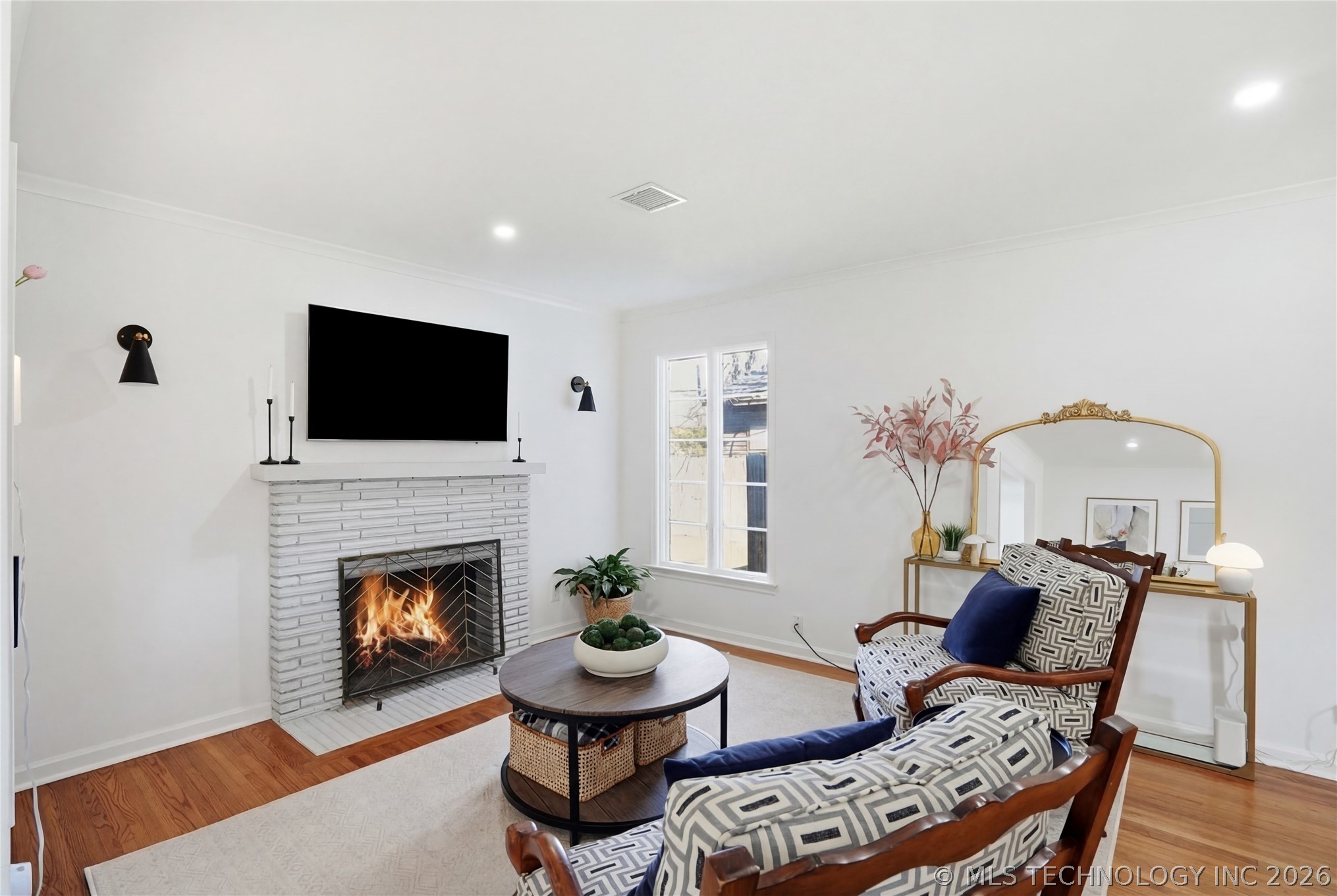 4123 E 37th Place Property Photo 13