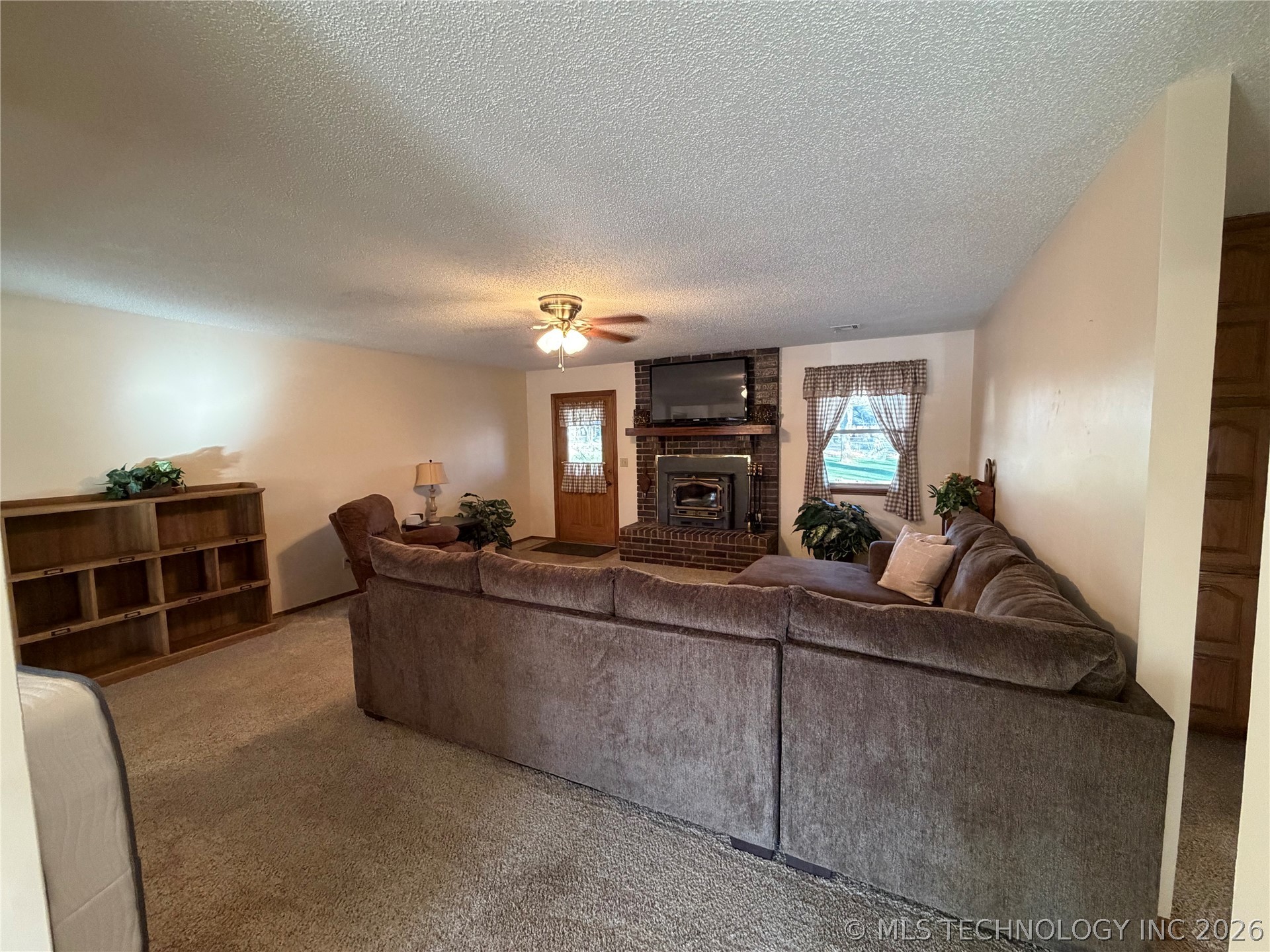 1302 N Miami Avenue Property Photo 3