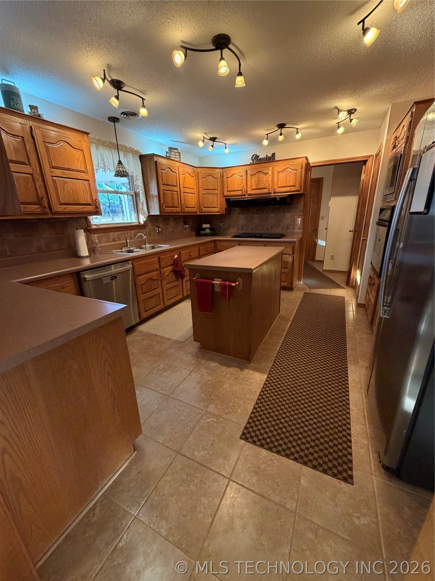 1302 N Miami Avenue Property Photo 5