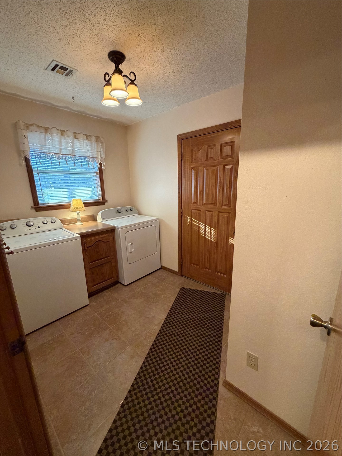 1302 N Miami Avenue Property Photo 15