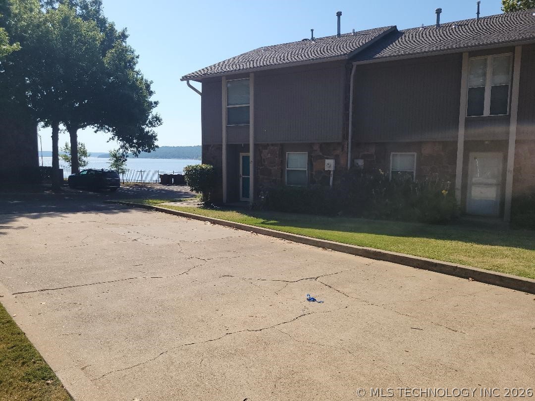 7018 Lakeshore 18 Property Photo 4