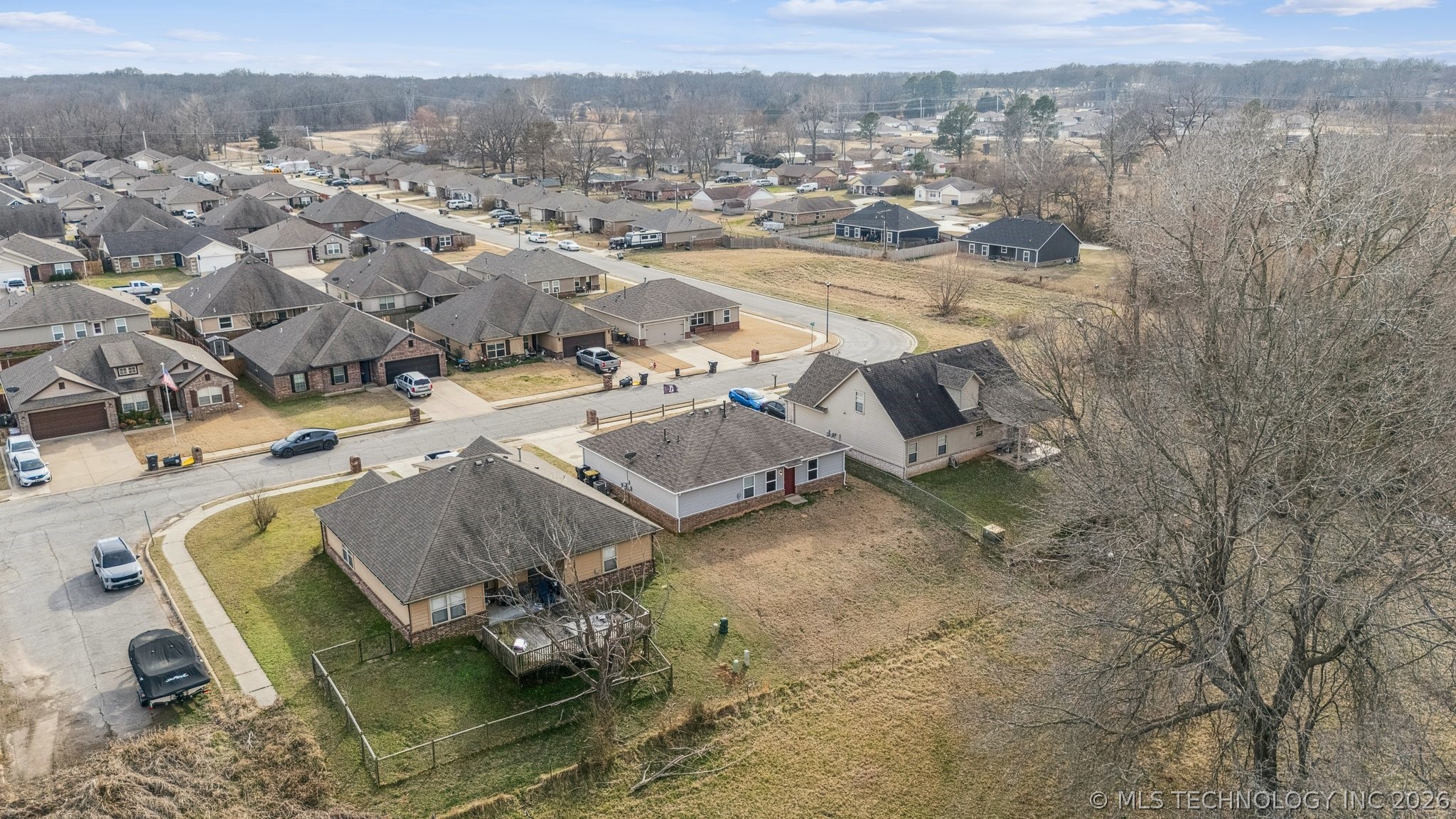 28037 E 148th Place S Property Photo 6