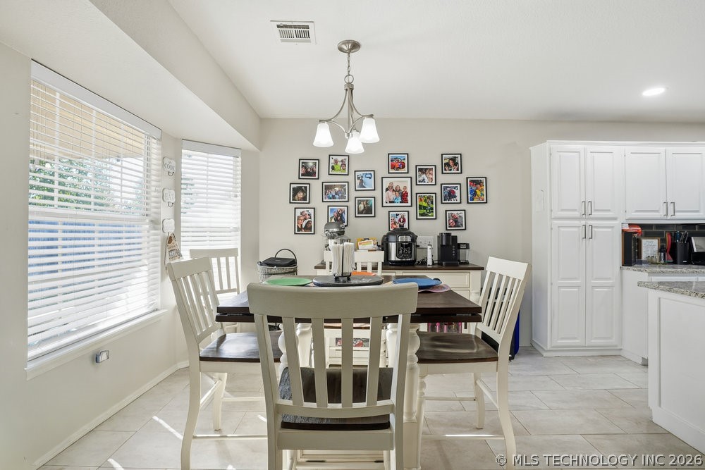 622 W Redwood Street West Property Photo 11