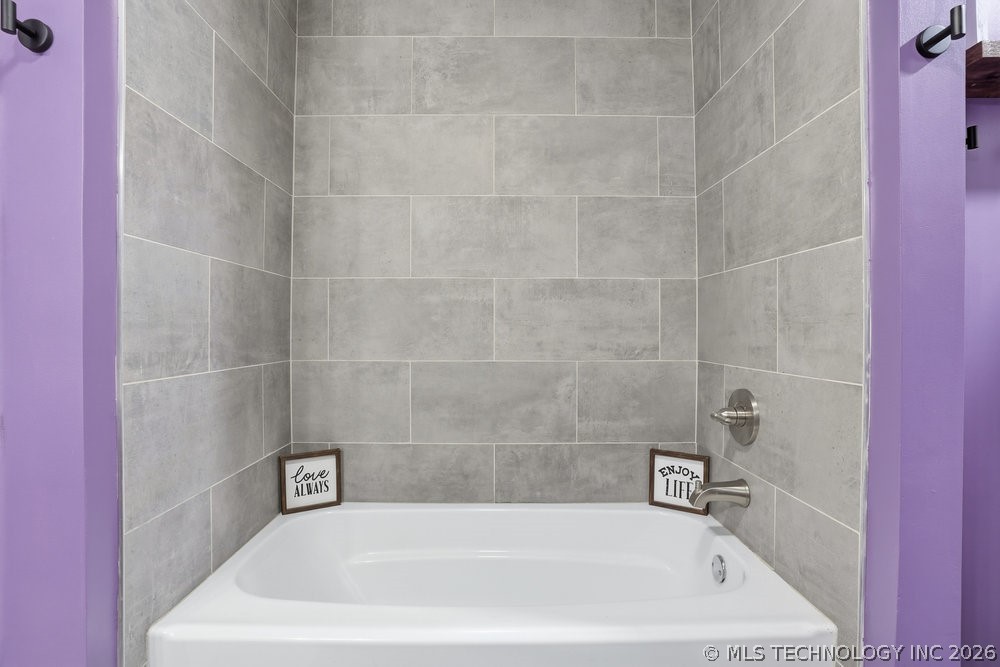 622 W Redwood Street West Property Photo 33