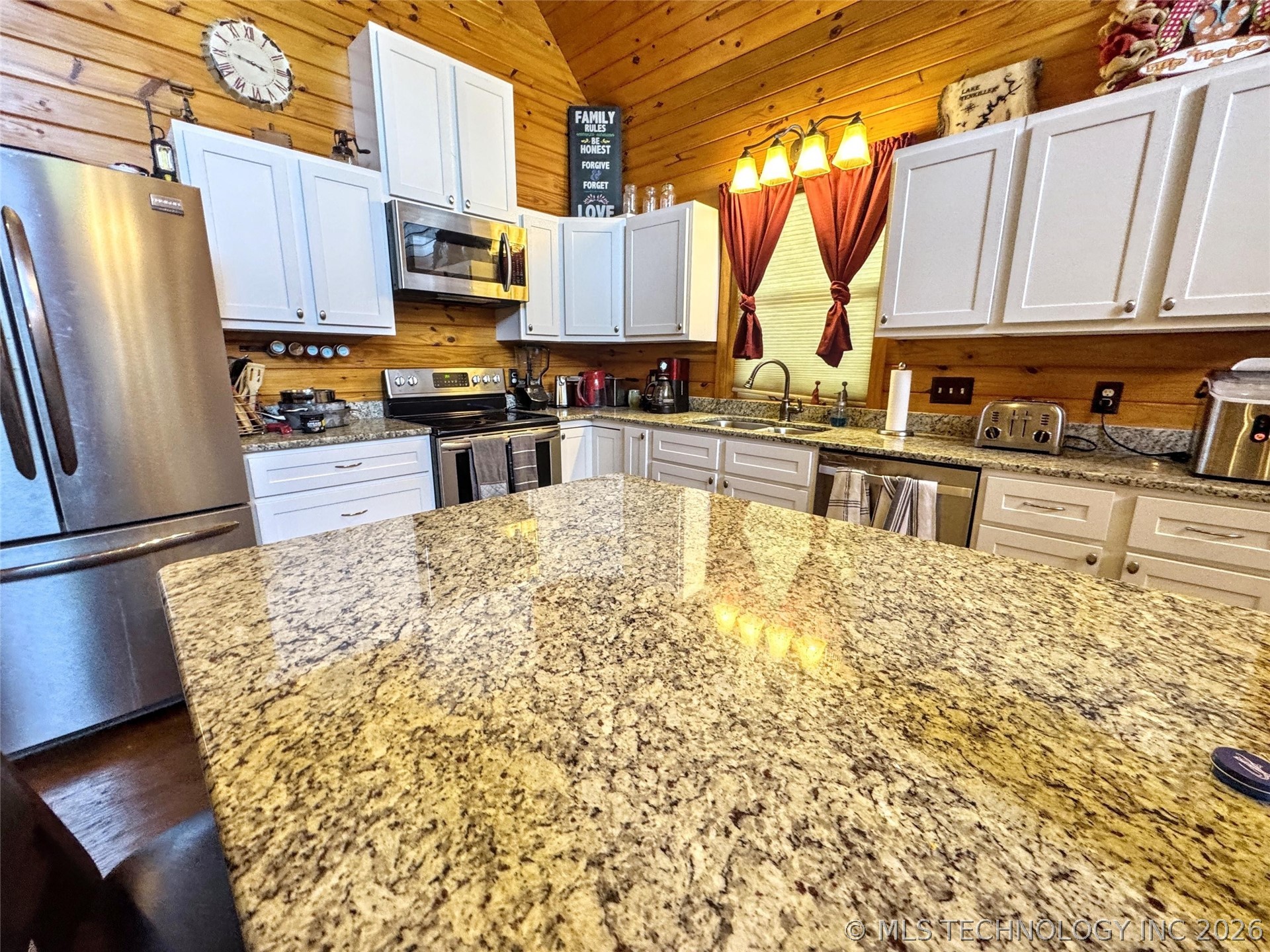 33473 Hwy 82 Property Photo 20