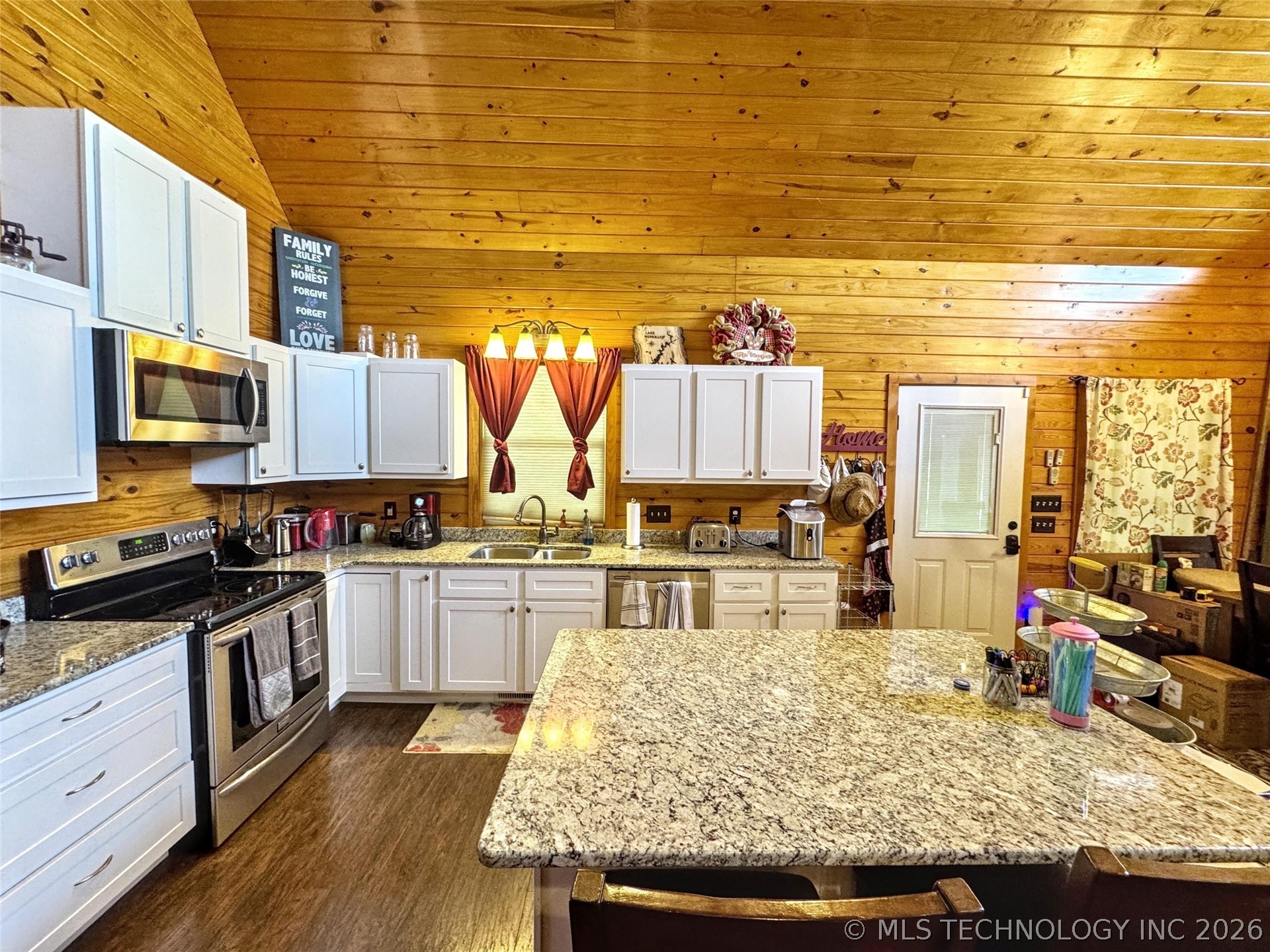 33473 Hwy 82 Property Photo 21