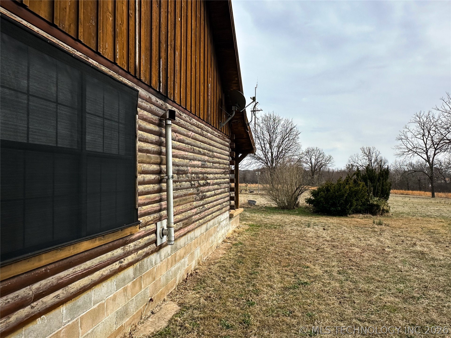 14356 S Hwy 82 Property Photo 37