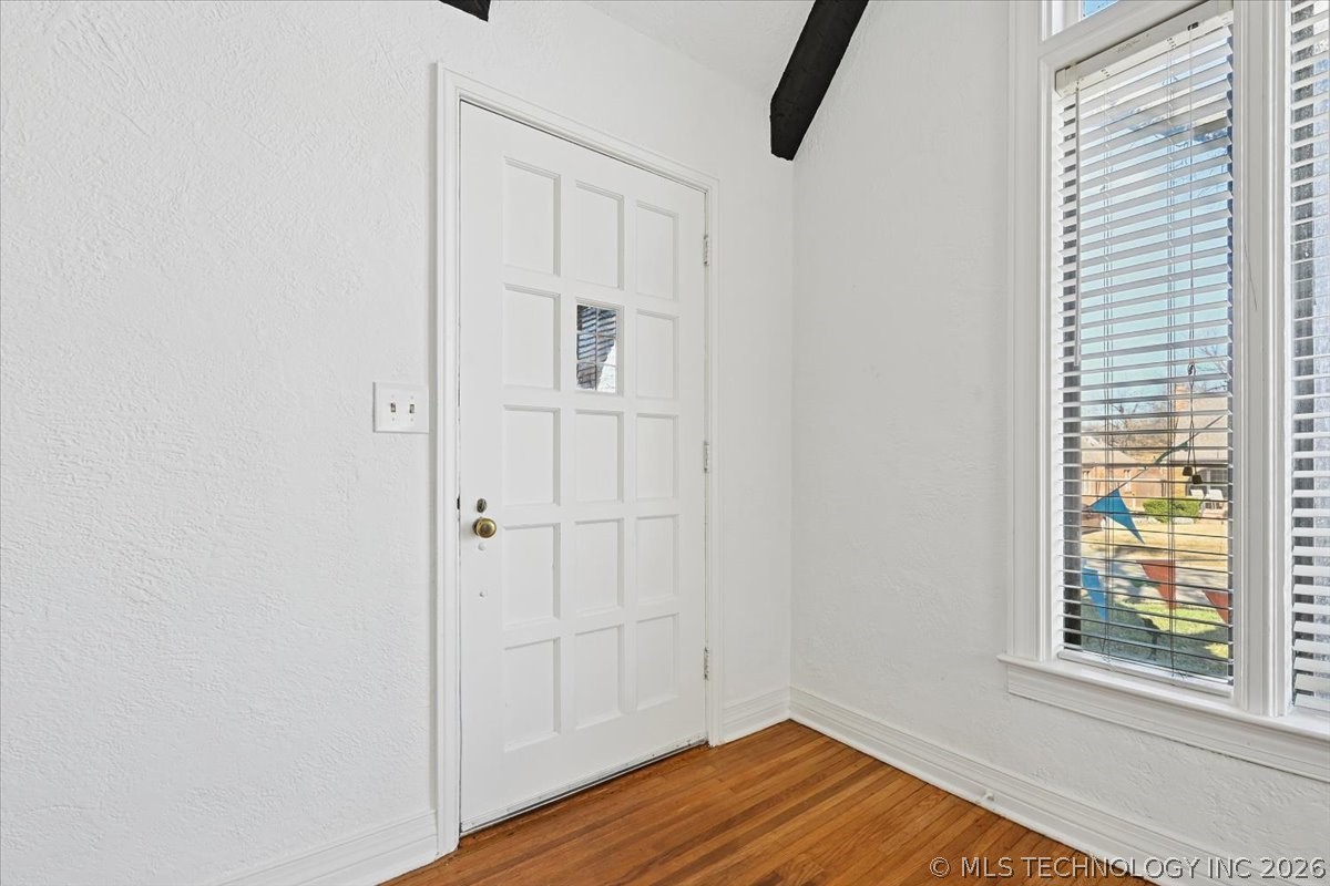 2608 E 13th Place Property Photo 5