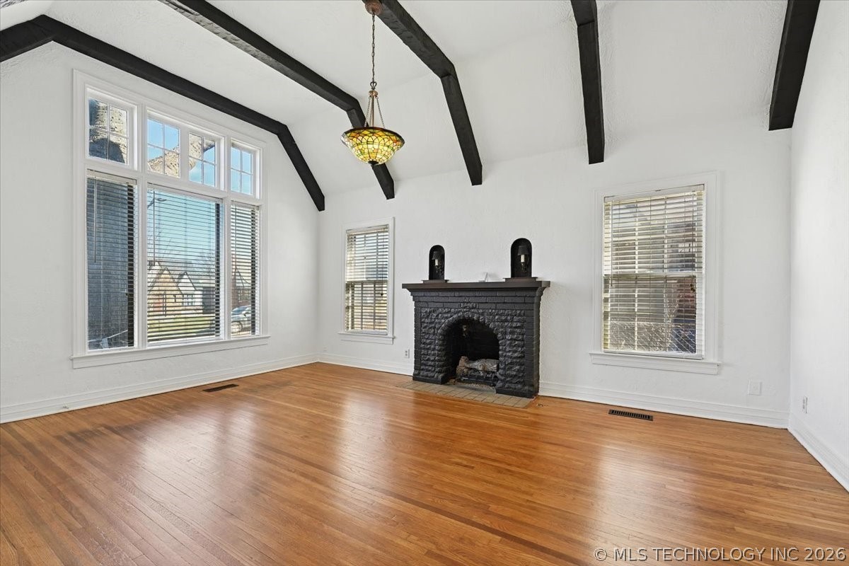 2608 E 13th Place Property Photo 10