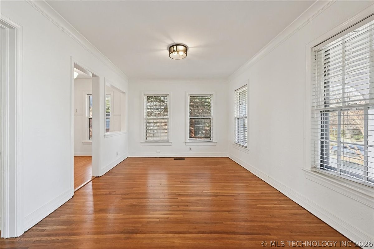 2608 E 13th Place Property Photo 11