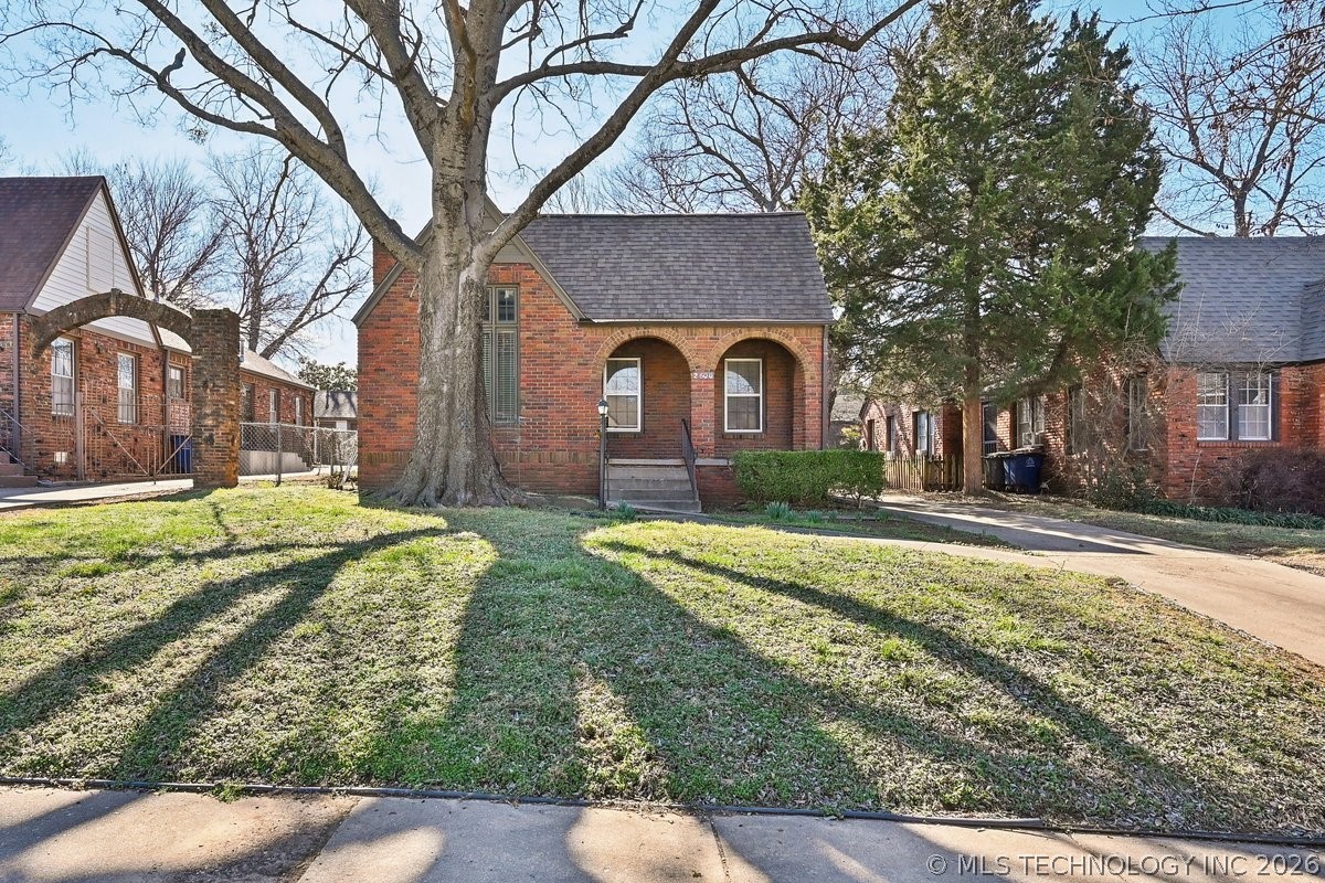 2608 E 13th Place Property Photo 36