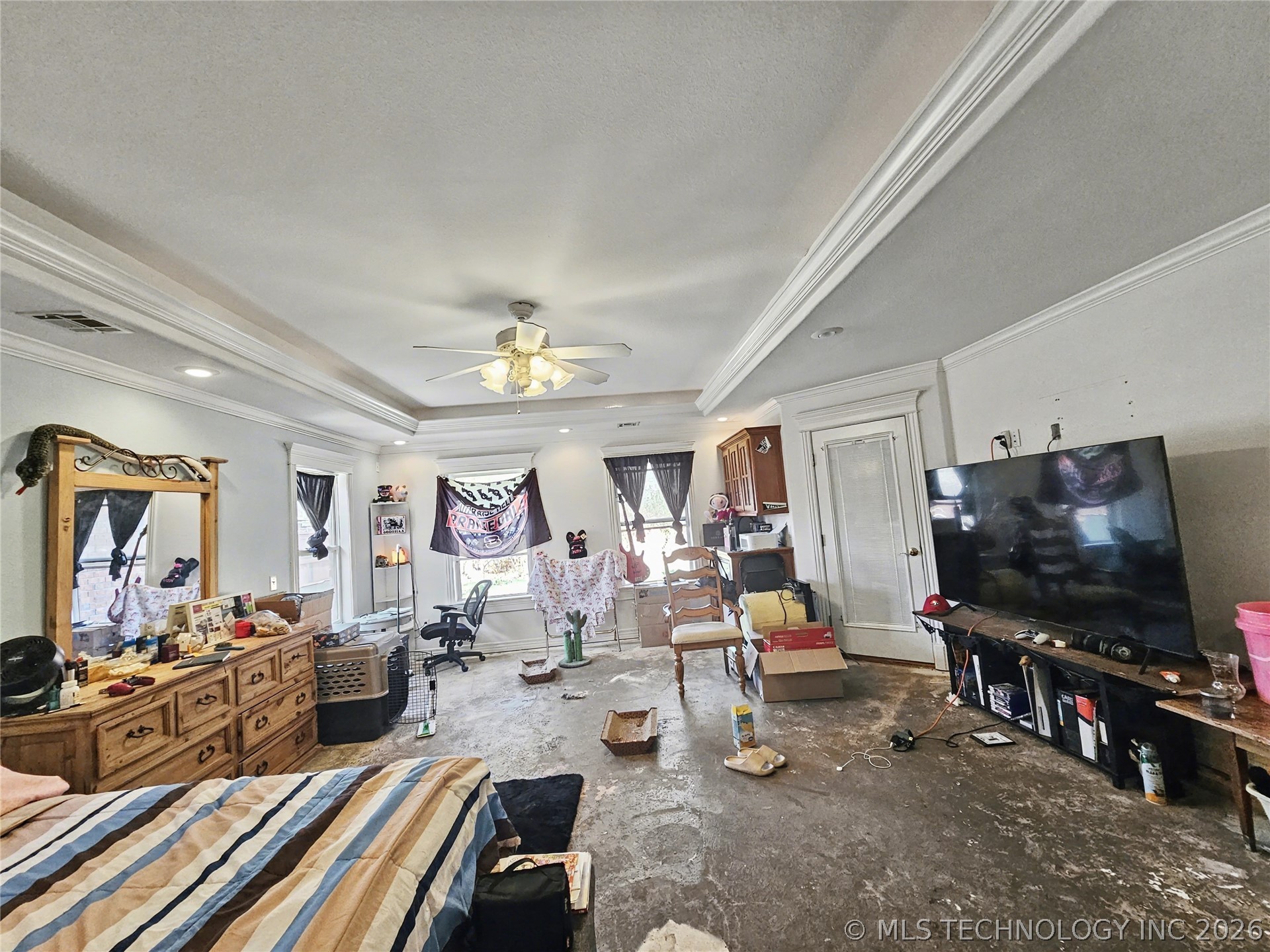 502 W 3rd Place Property Photo 40