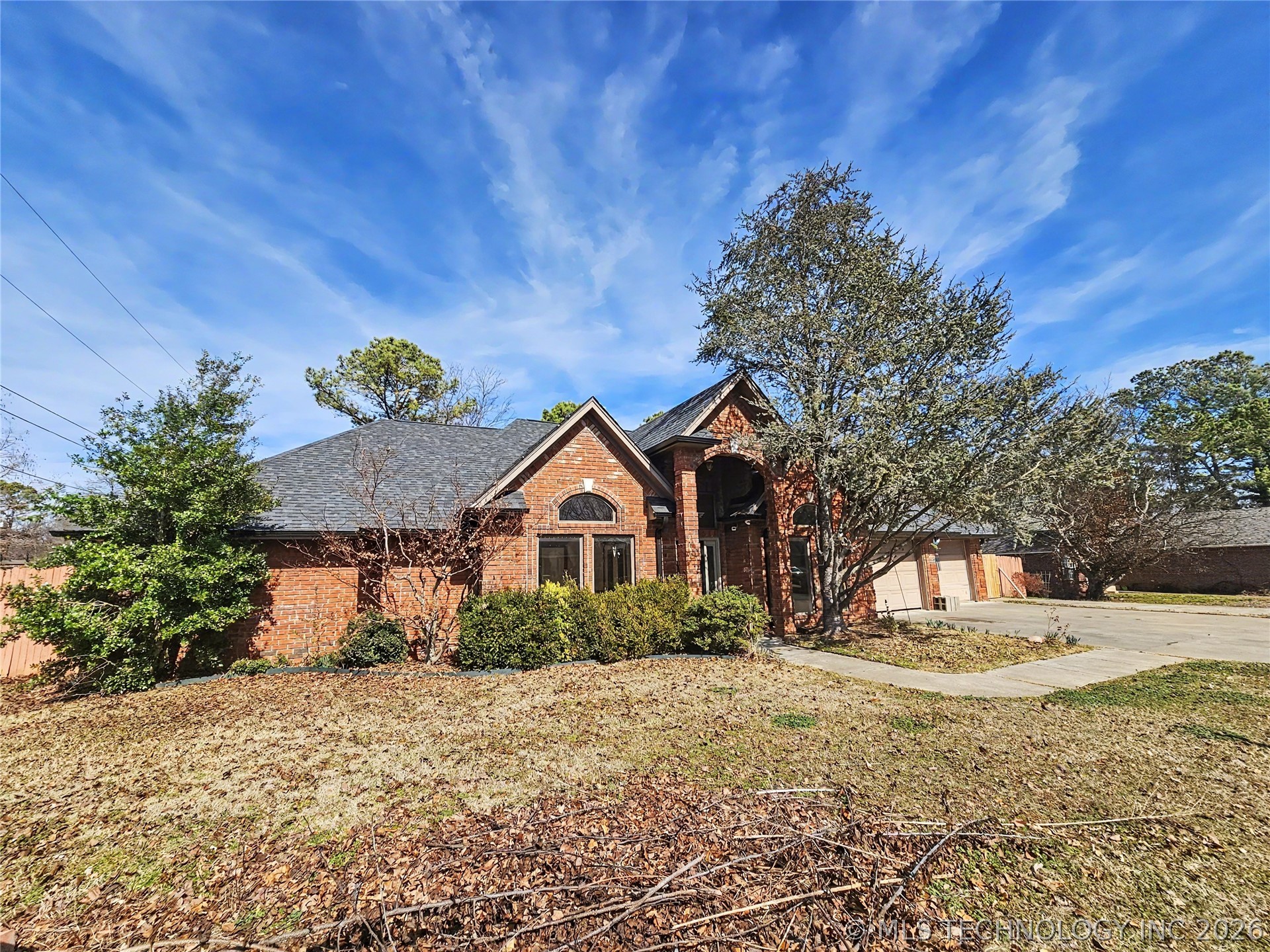 502 W 3rd Place Property Photo 53