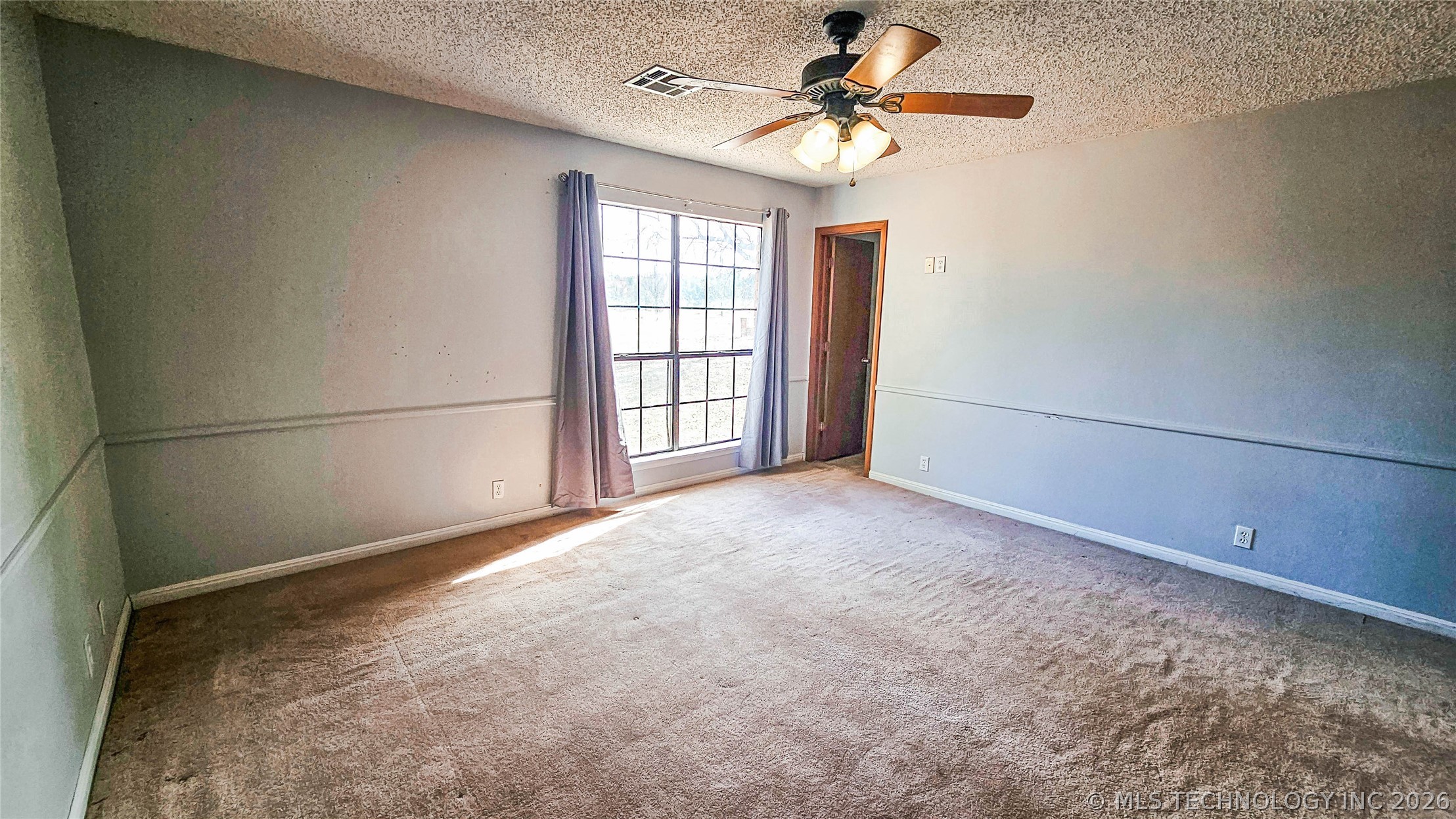 11590 W Highway 9 Highway Property Photo 32