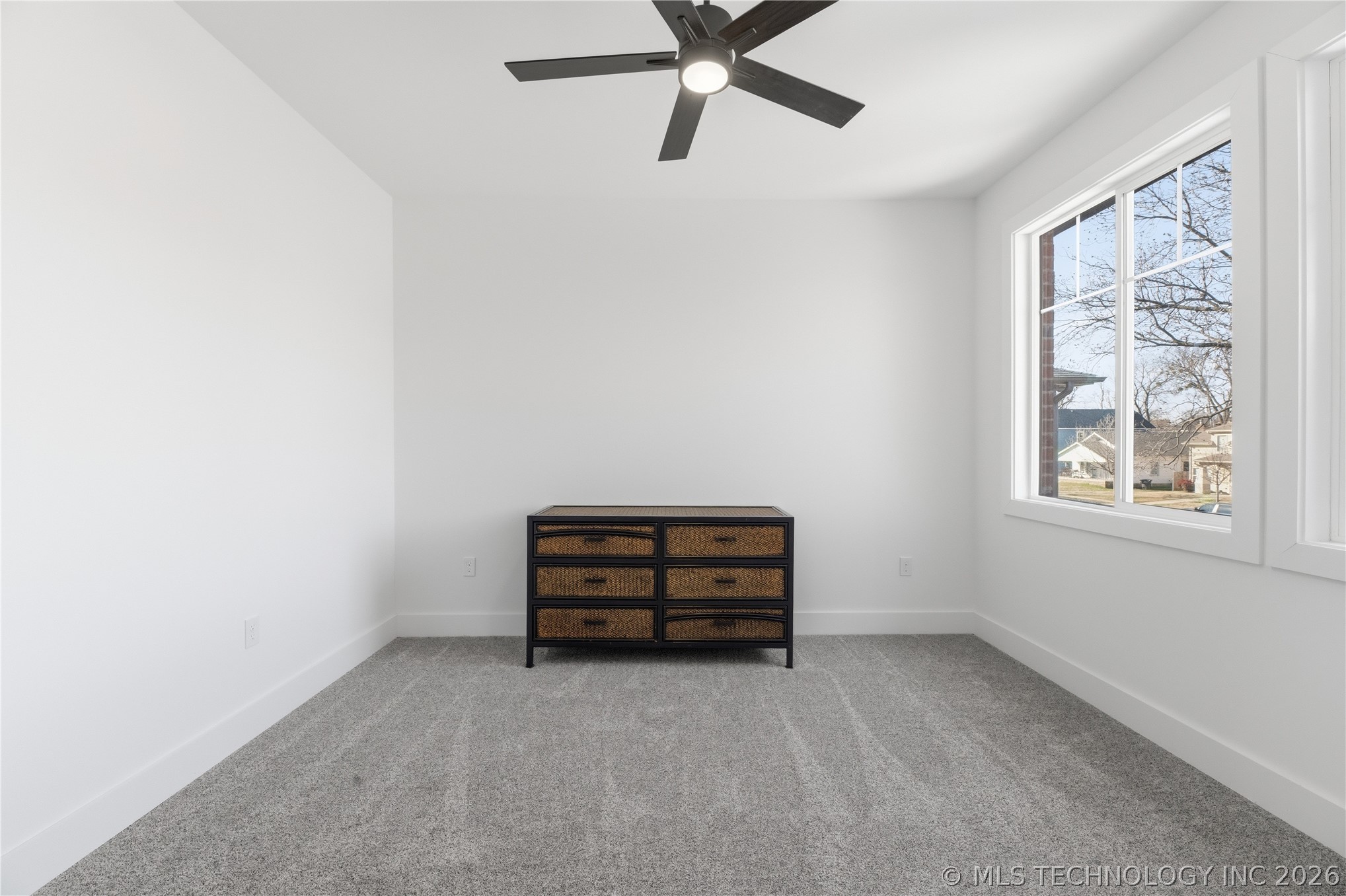 402 S Wyandotte Avenue Property Photo 20