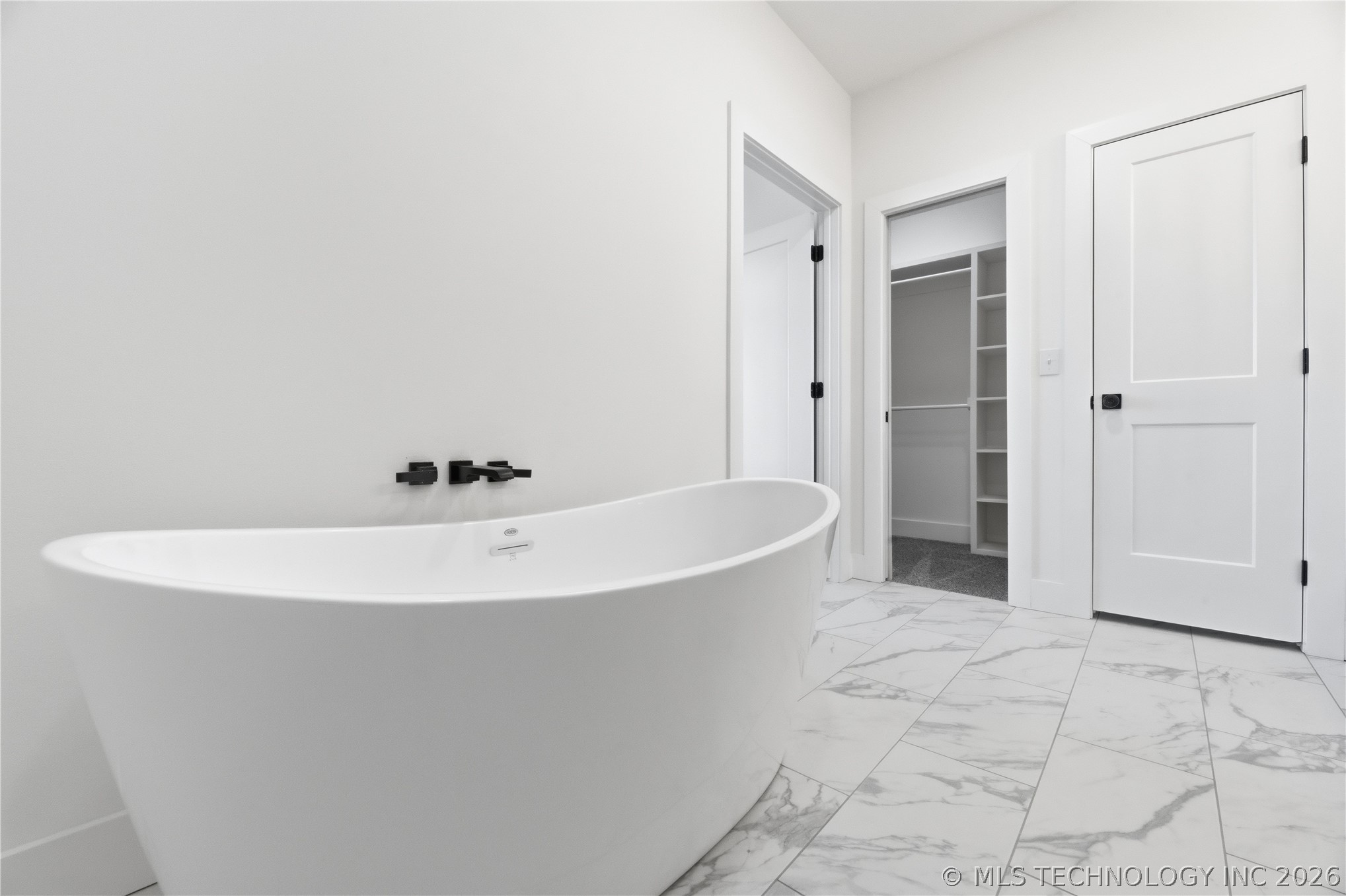 402 S Wyandotte Avenue Property Photo 24