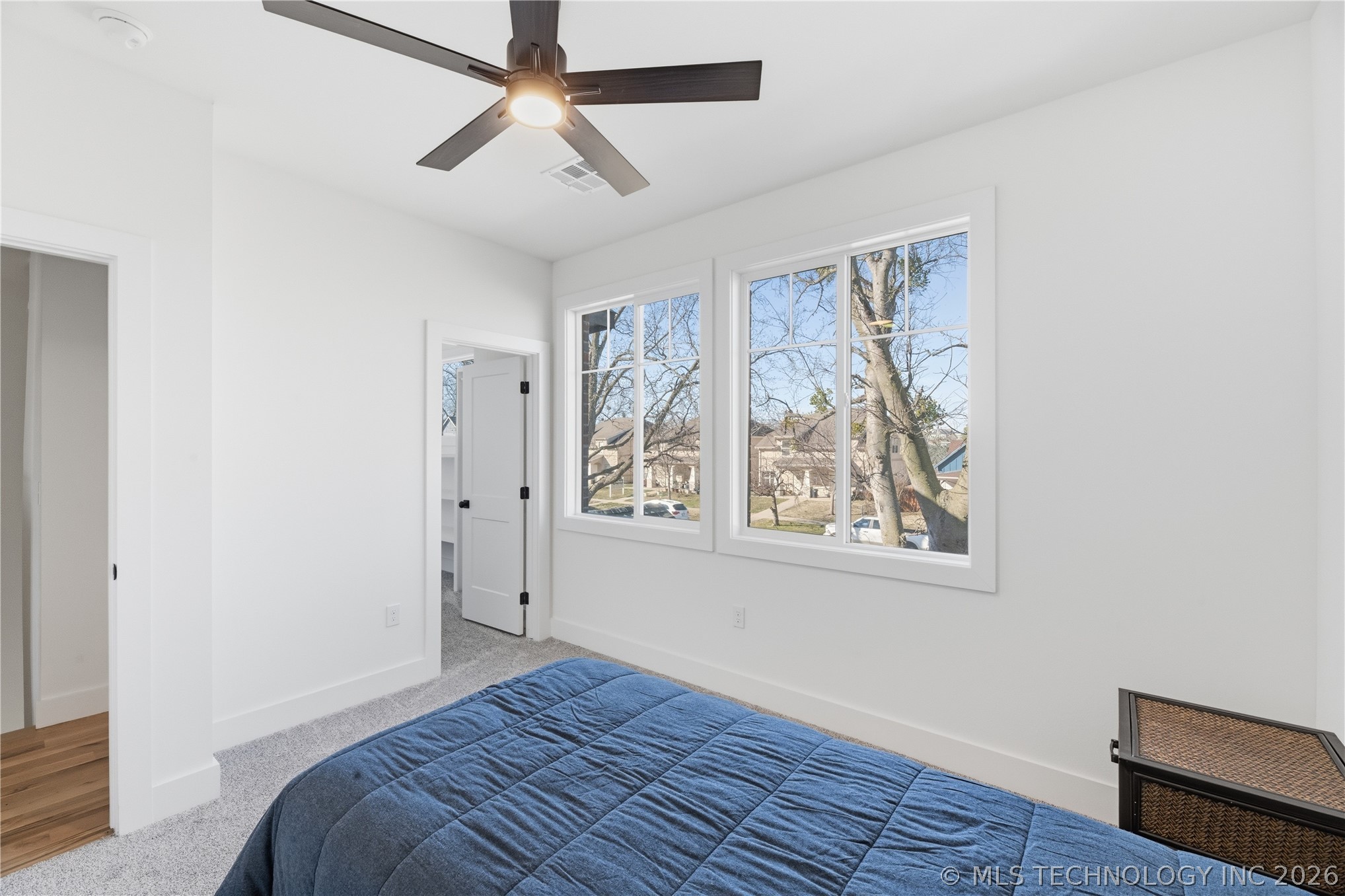 402 S Wyandotte Avenue Property Photo 27
