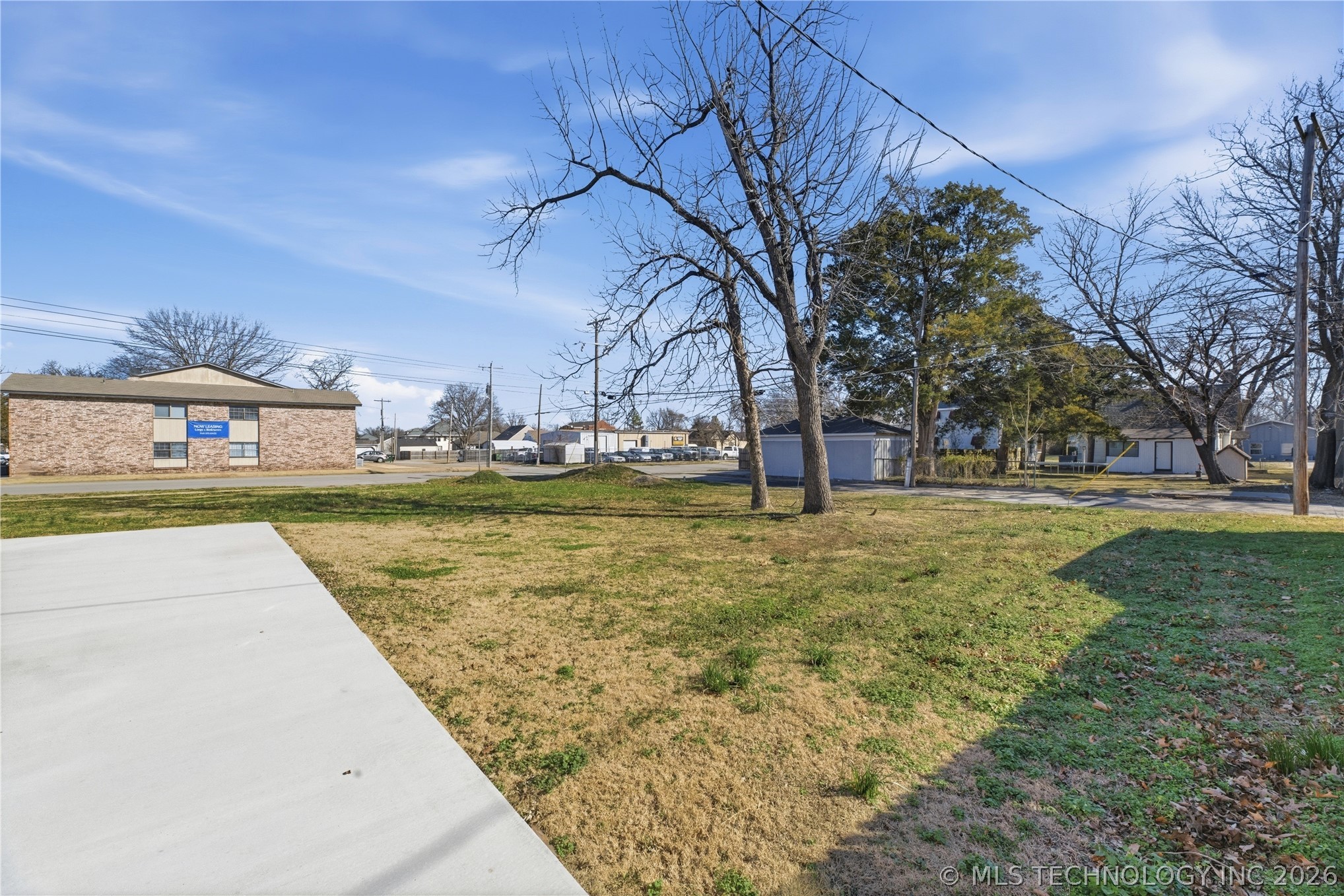 402 S Wyandotte Avenue Property Photo 36