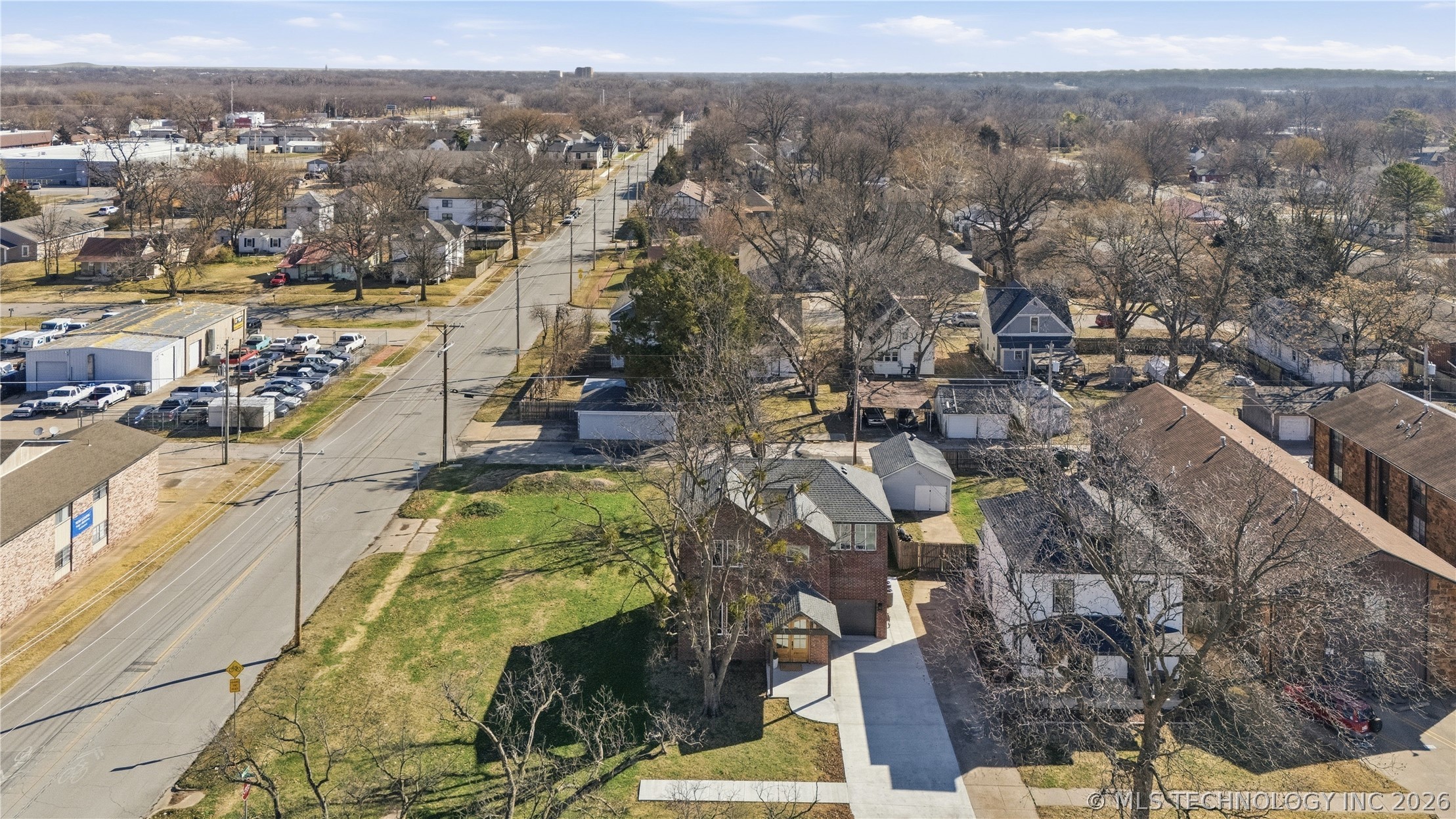 402 S Wyandotte Avenue Property Photo 39