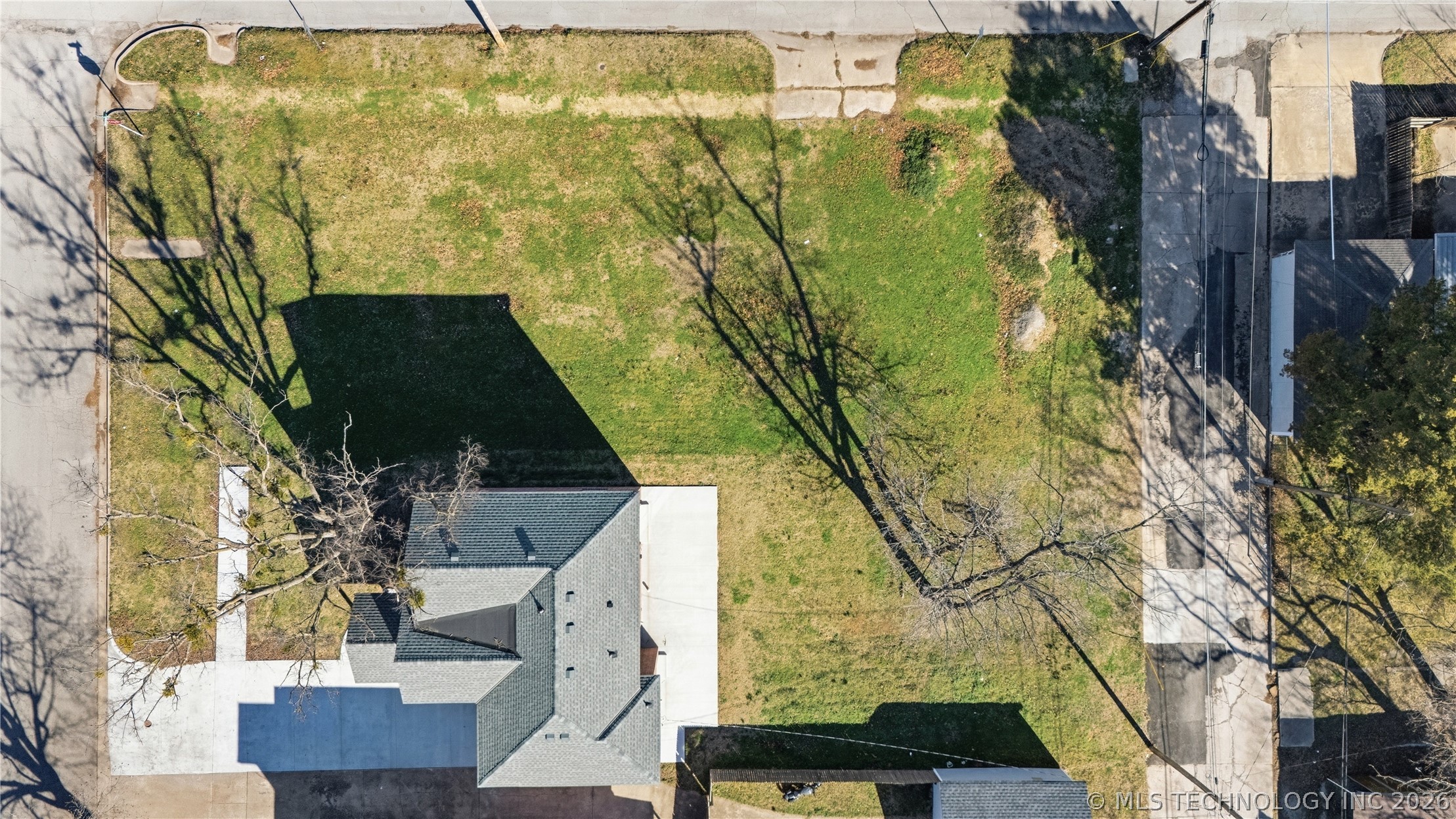 402 S Wyandotte Avenue Property Photo 40