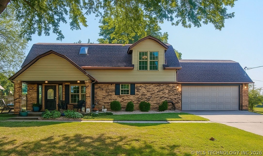 2940 N 17th Street West Property Photo 2