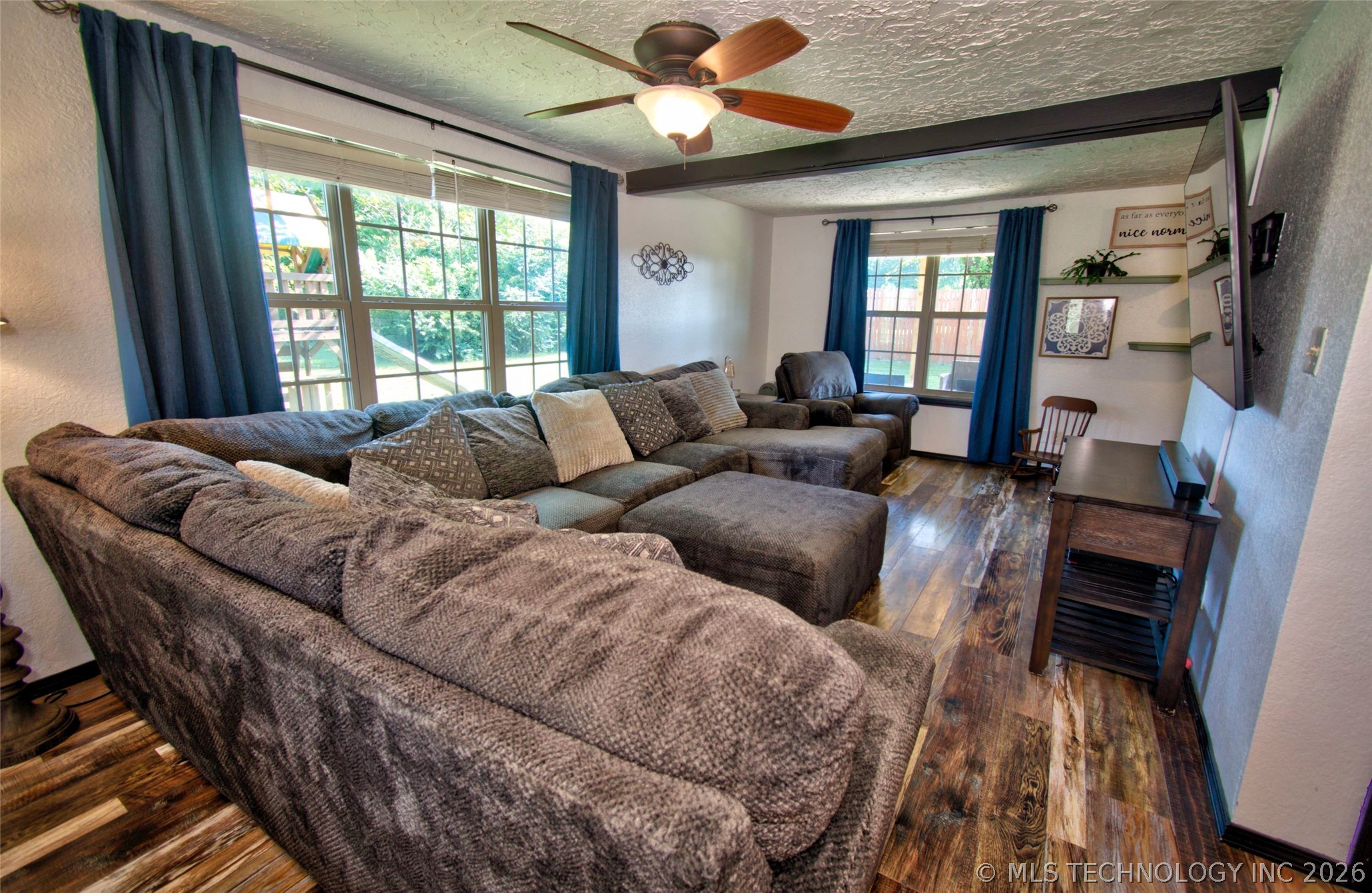 2940 N 17th Street West Property Photo 6