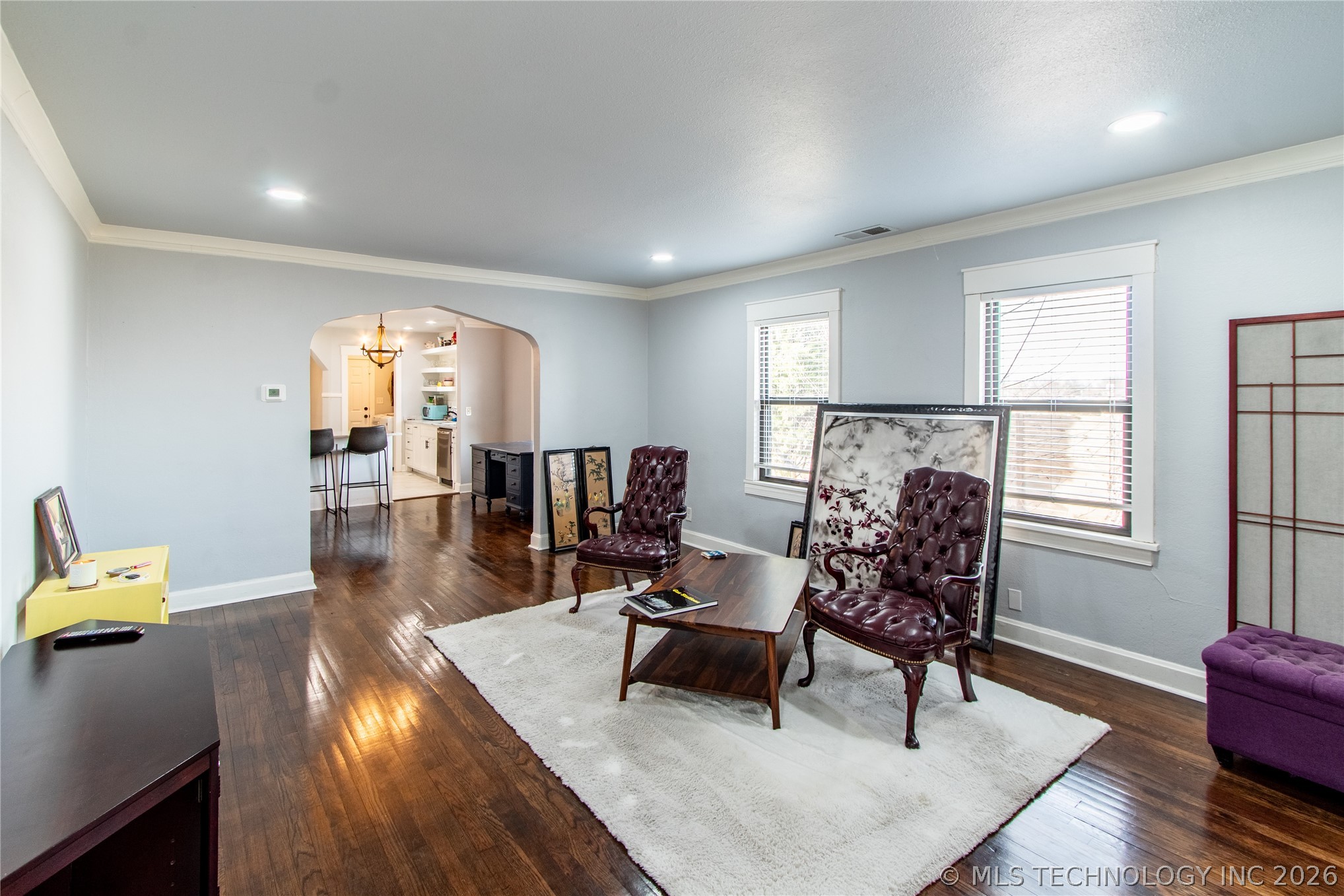 204 S Darlington Avenue Property Photo 5