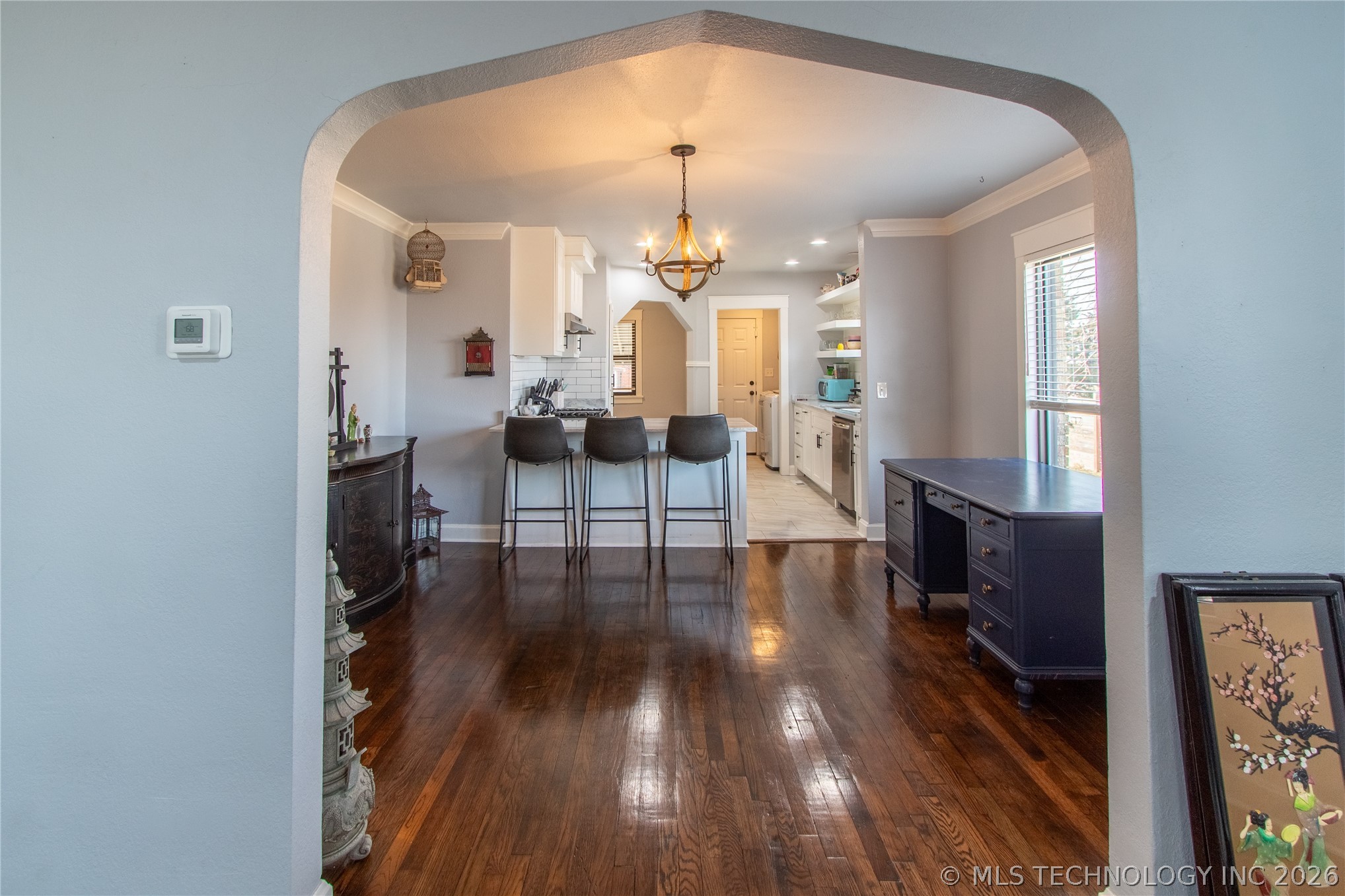204 S Darlington Avenue Property Photo 6