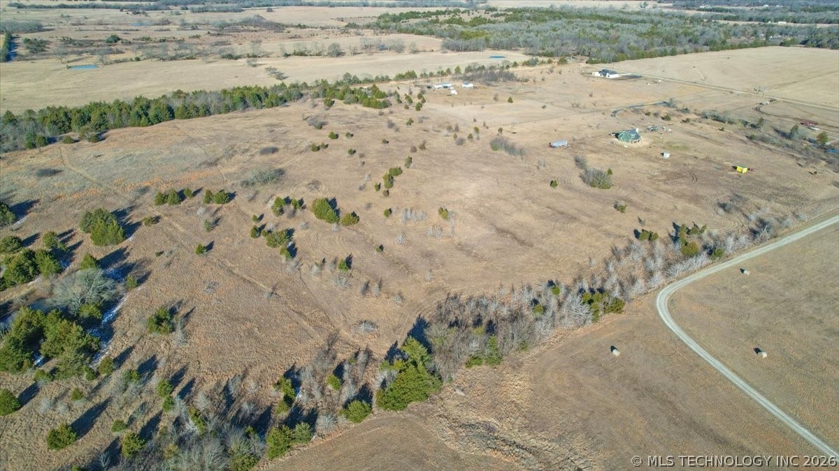 002 Treaty Property Photo 8