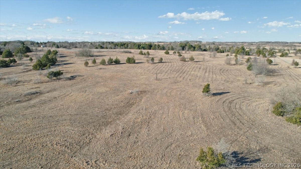 002 Treaty Property Photo 13