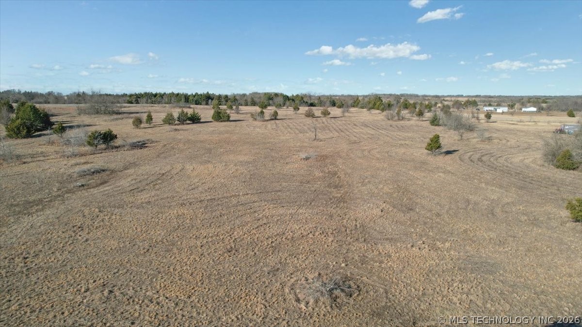 002 Treaty Property Photo 14