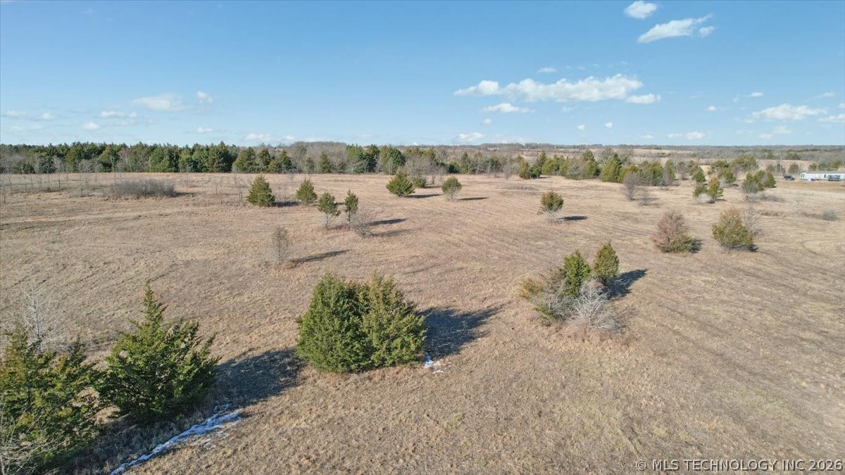 002 Treaty Property Photo 16