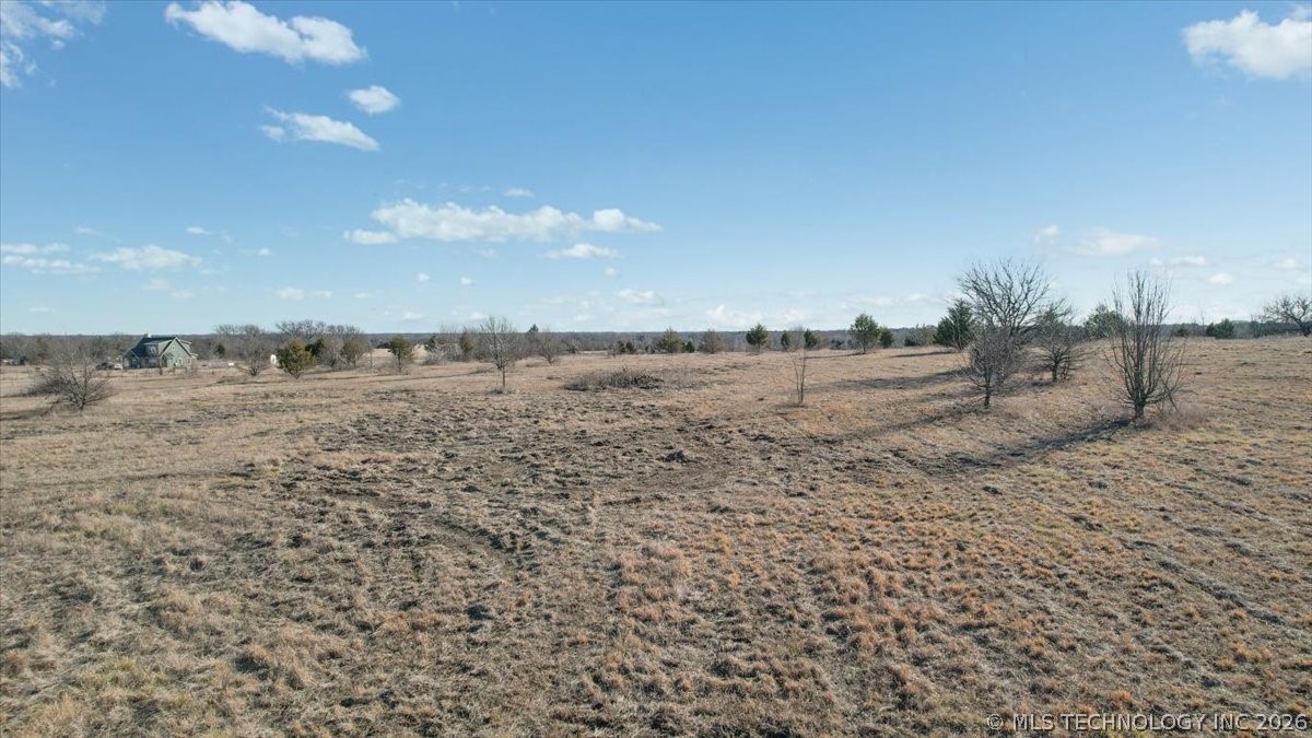 002 Treaty Property Photo 21