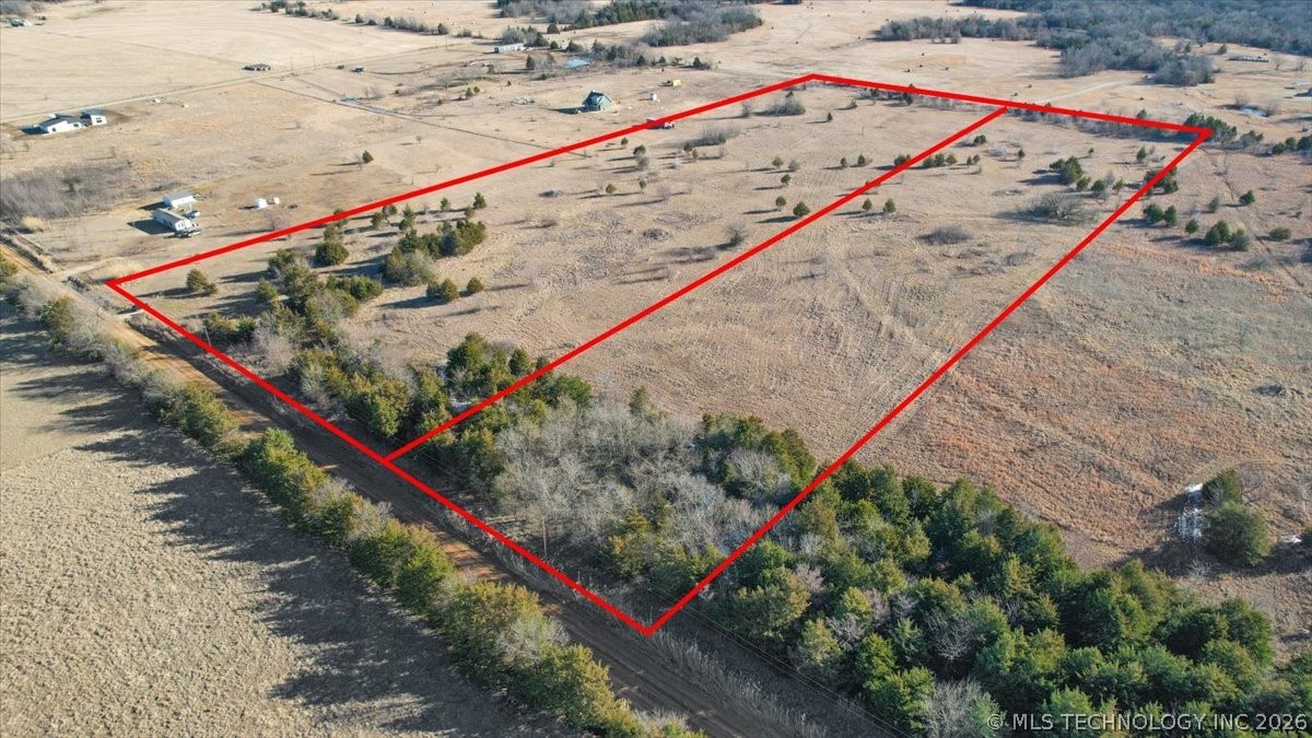 002 Treaty Property Photo 23