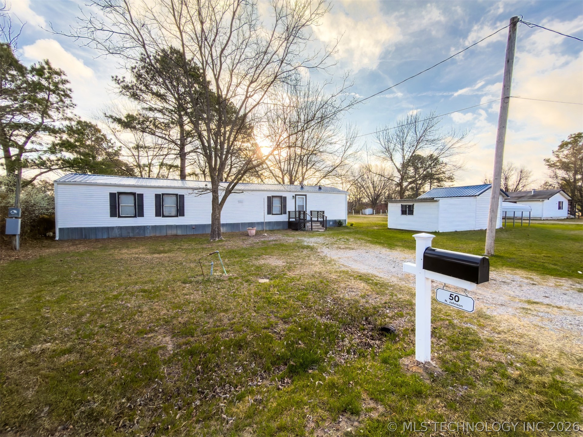 50 N Johnson Property Photo 3