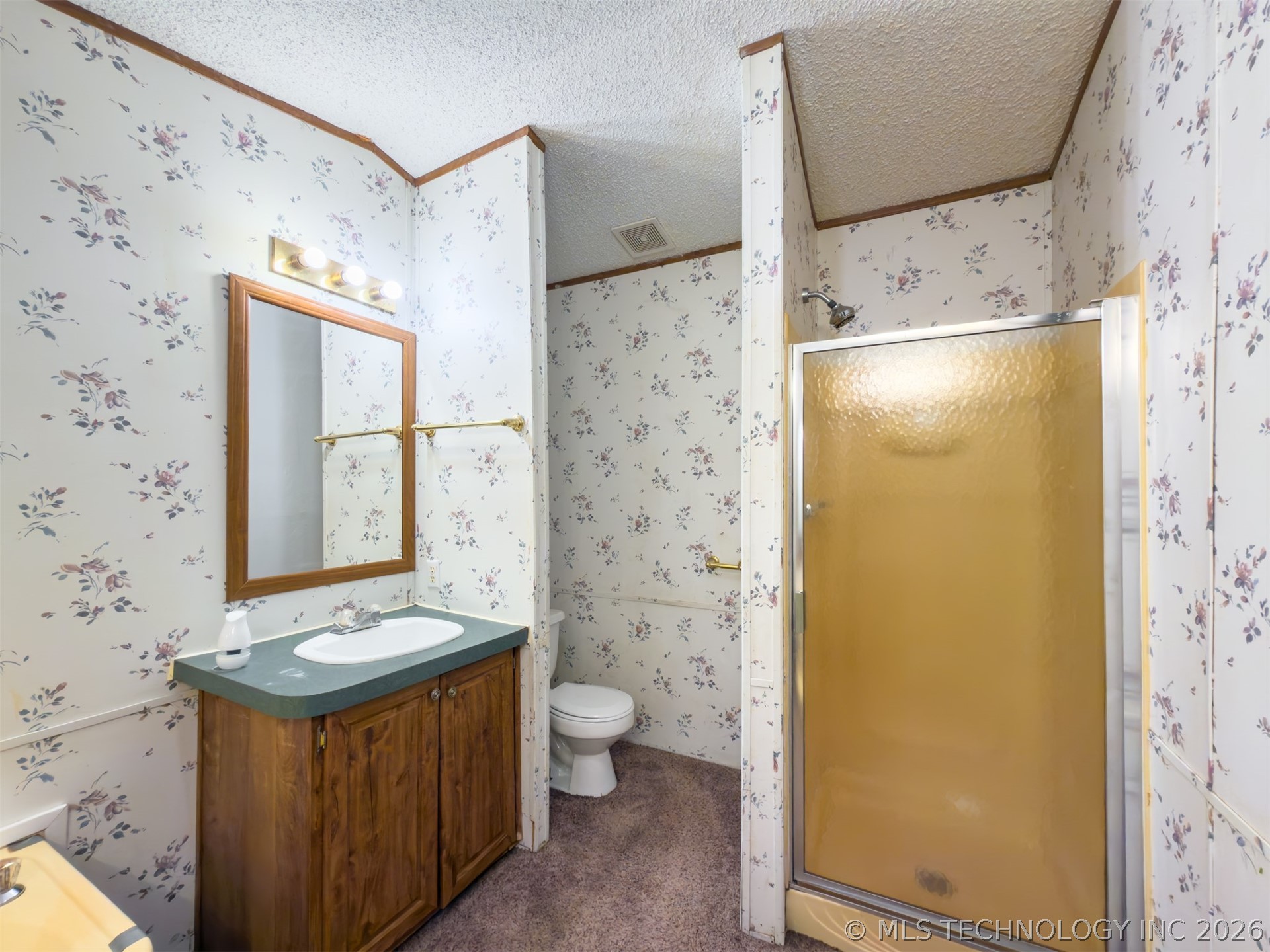 50 N Johnson Property Photo 17