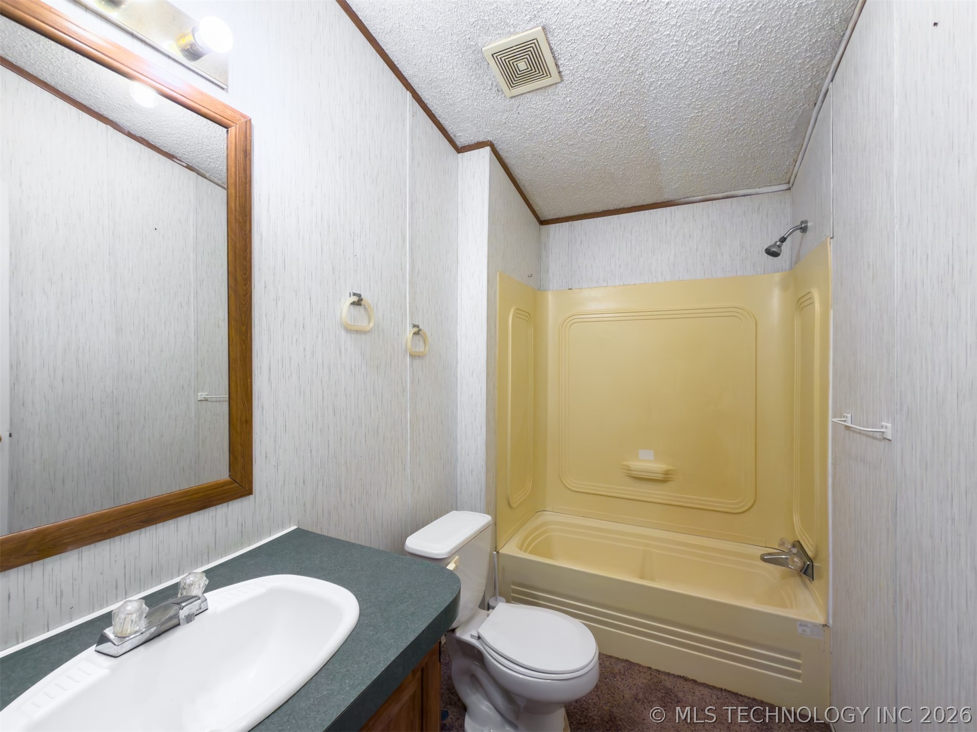 50 N Johnson Property Photo 23