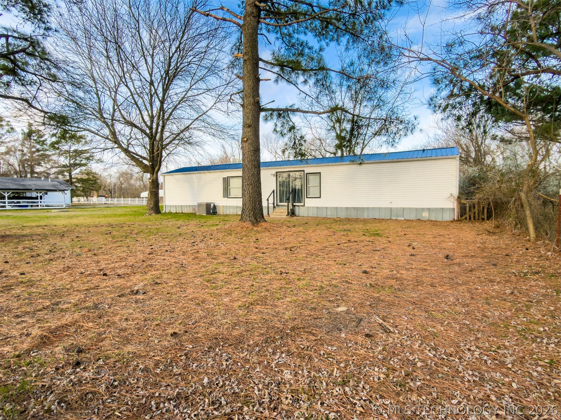 50 N Johnson Property Photo 26