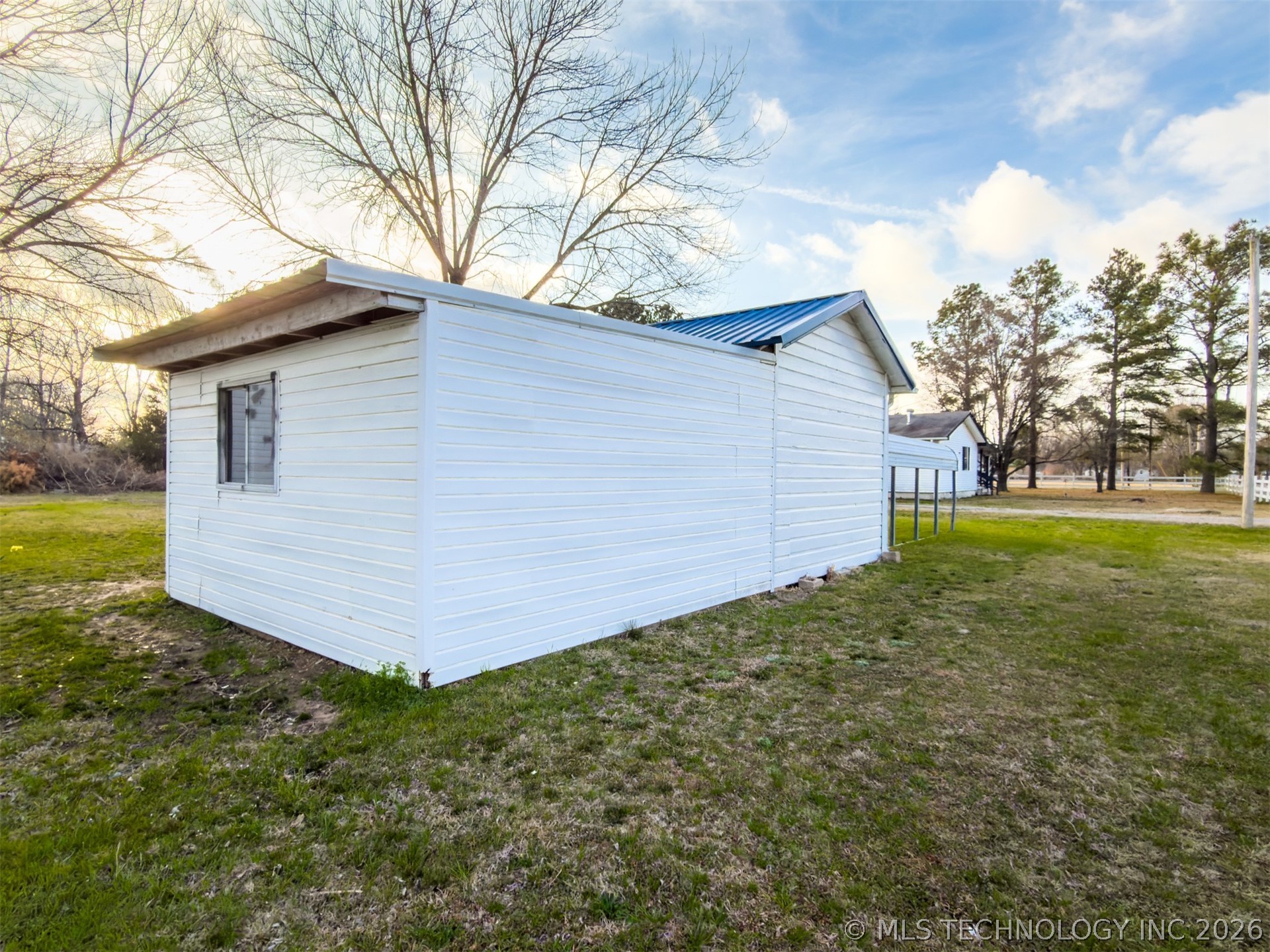 50 N Johnson Property Photo 28