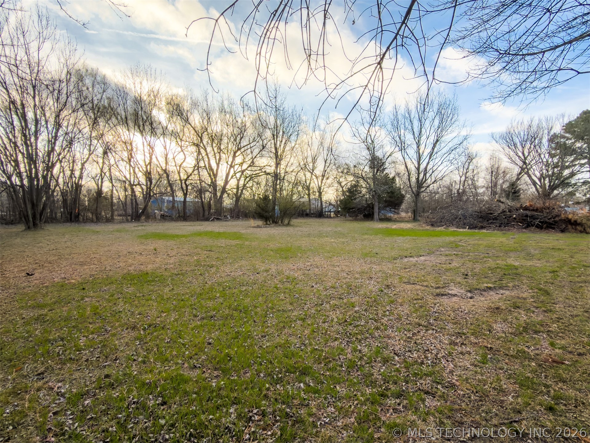 50 N Johnson Property Photo 32