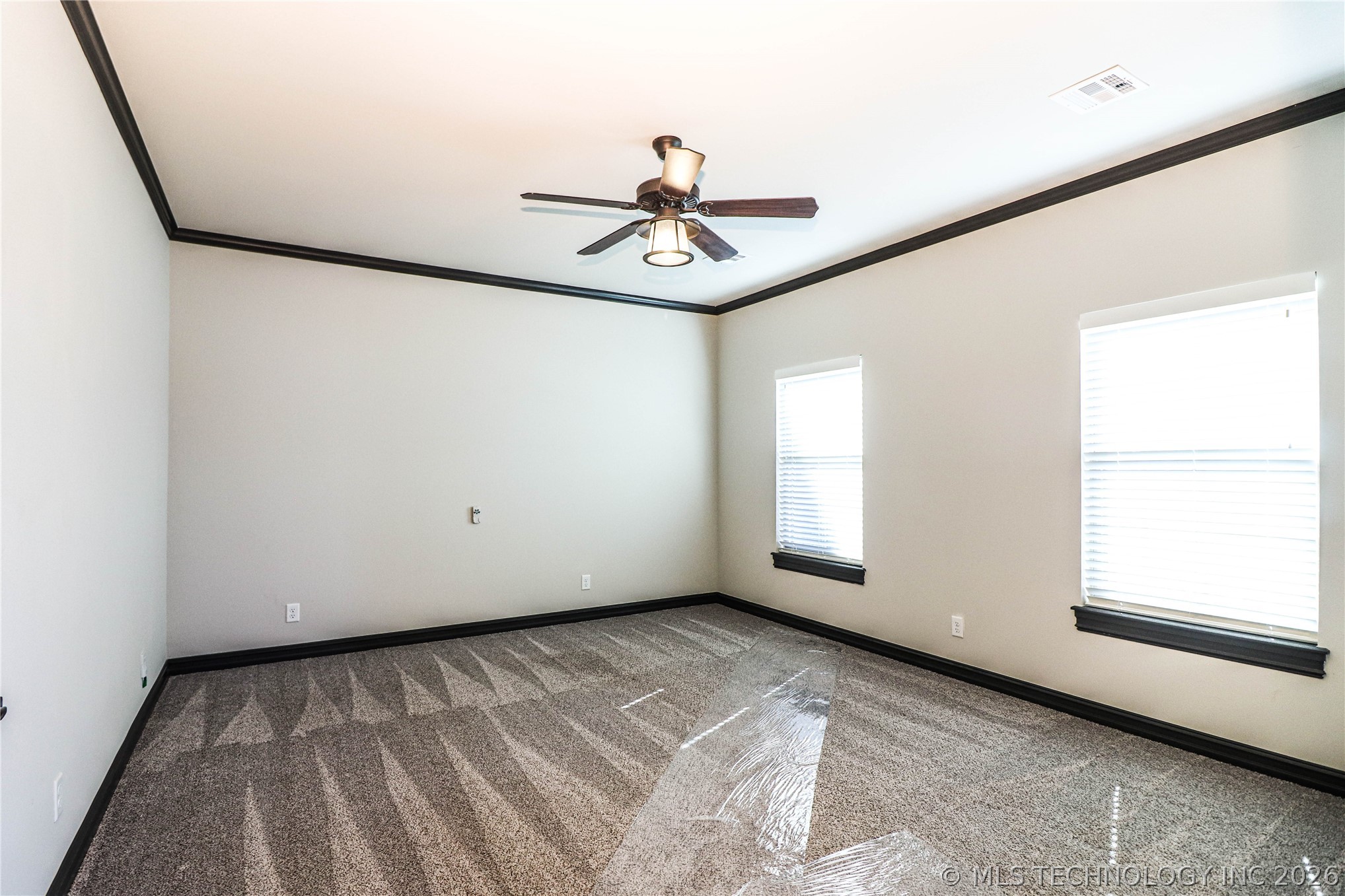 1335 E Teresa Avenue Property Photo 10