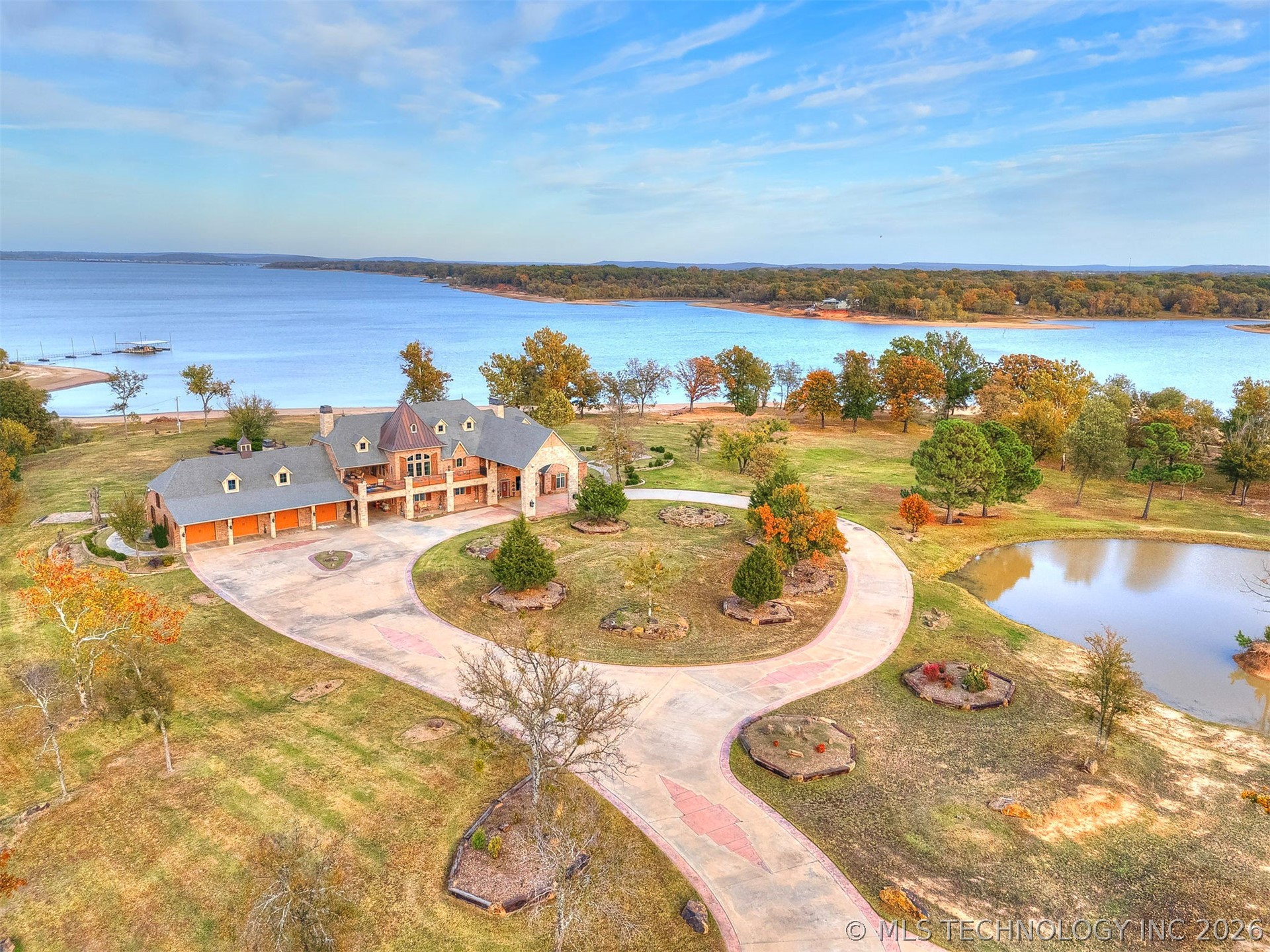 414498 E 1170 Road Property Photo 6