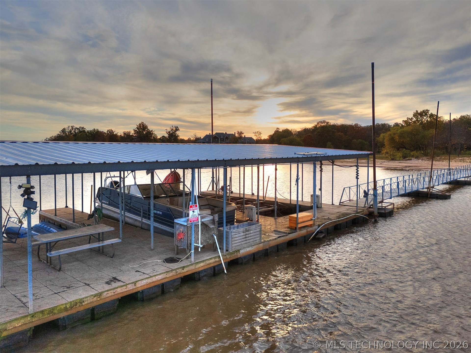 414498 E 1170 Road Property Photo 23