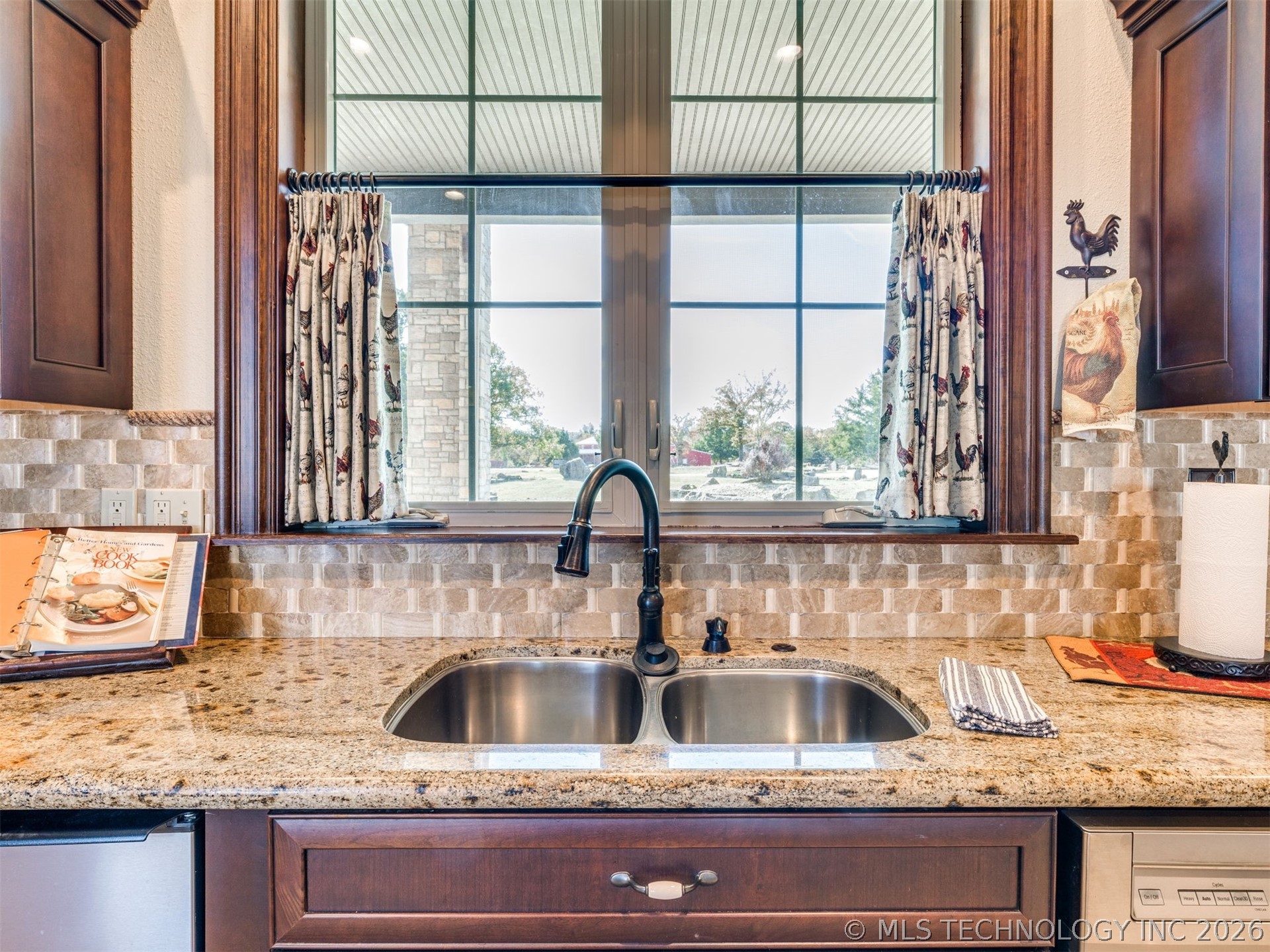 414498 E 1170 Road Property Photo 52